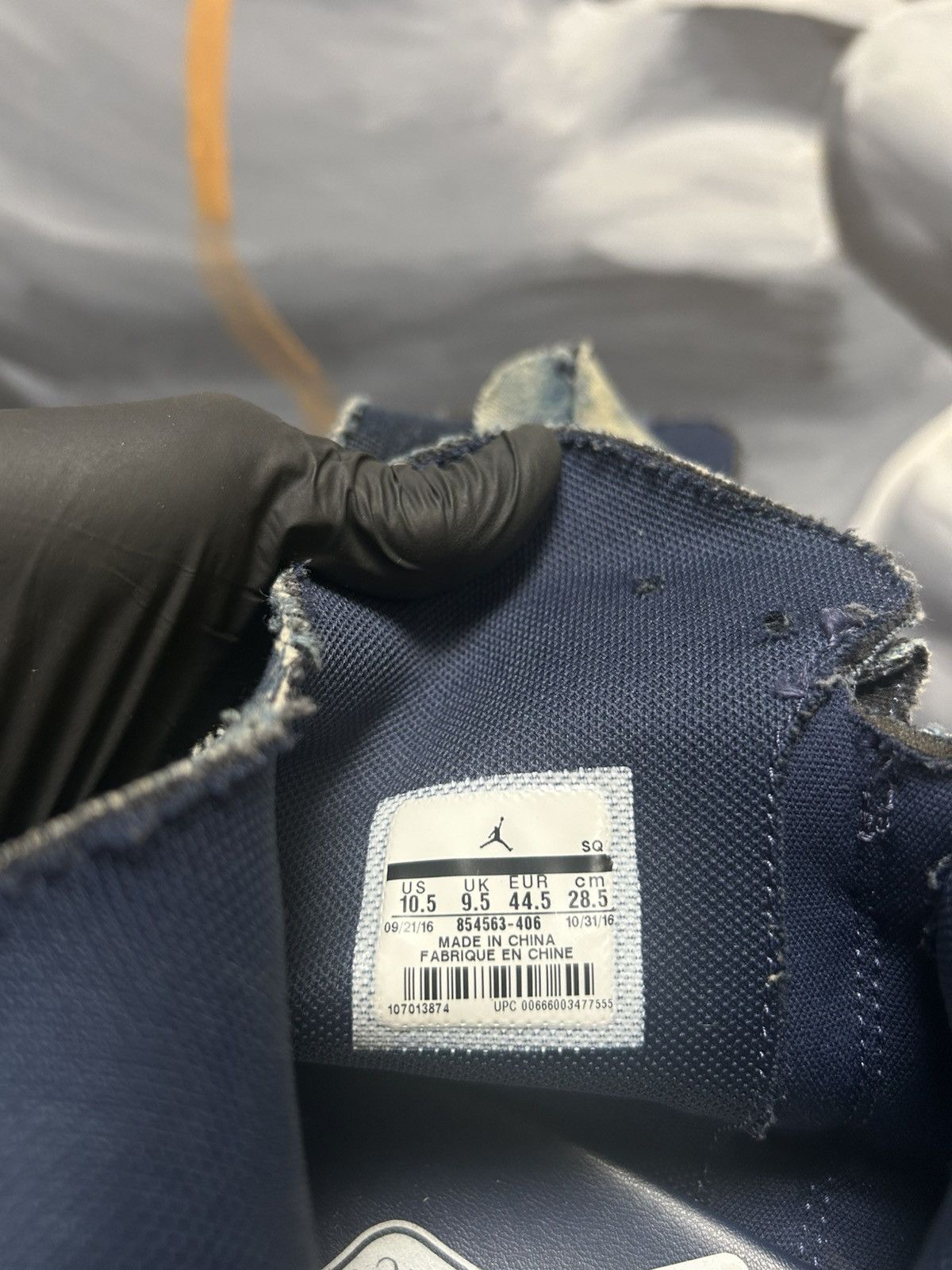 Designer denim jordan’s Size US 10.5 / EU 43-44 - 6 Thumbnail
