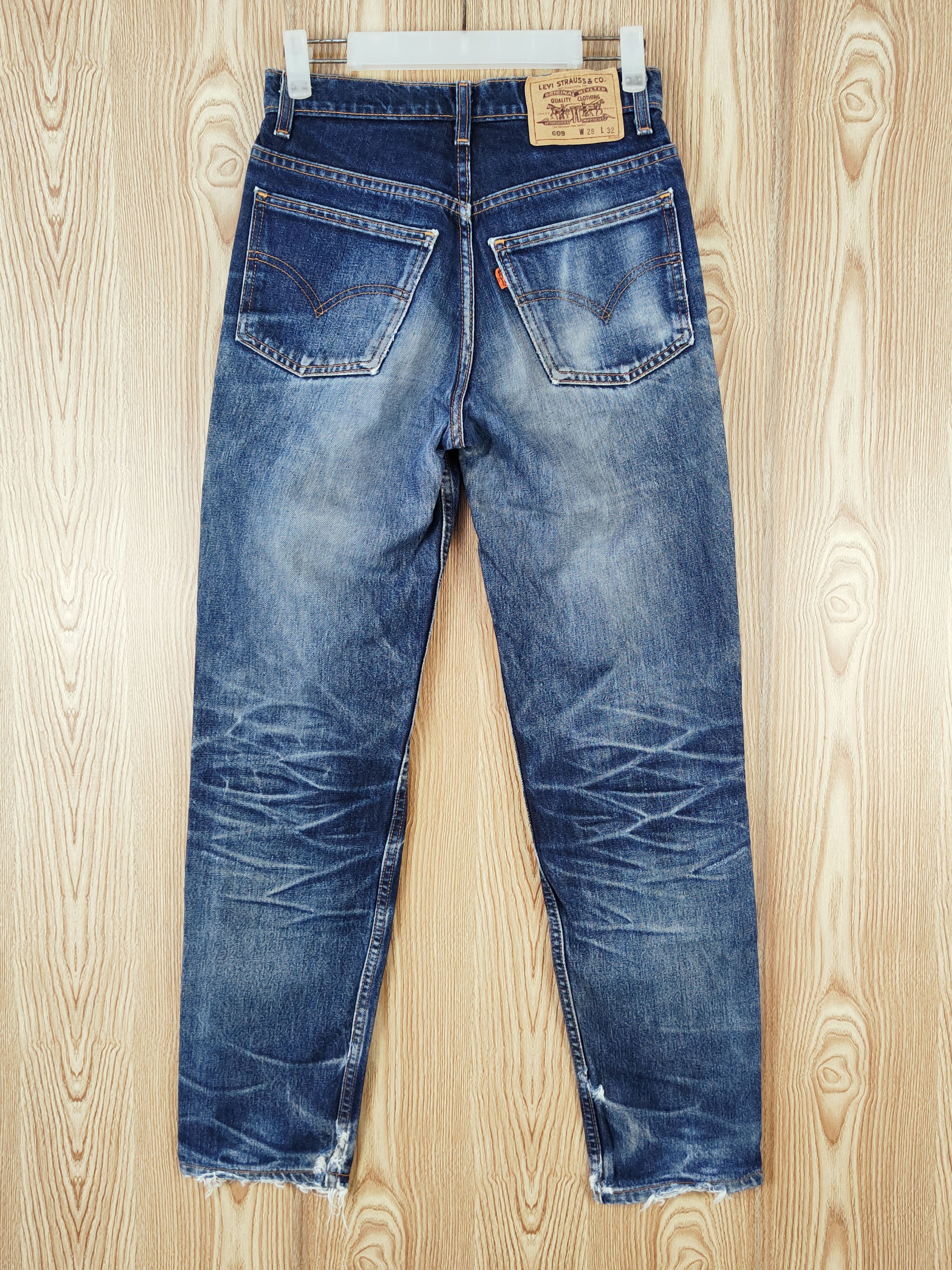 Levi's Levi's orange tag Dark Blue Distressed Ripped Jeans #W497 Size US 27 - 7 Thumbnail
