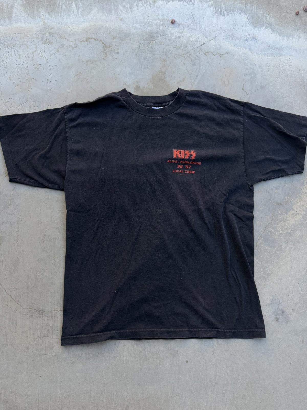 Other Vintage KISS Alive Worldwide 96 97 Local Crew Tour Tee XL Size US XL / EU 56 / 4 - 1 Thumbnail