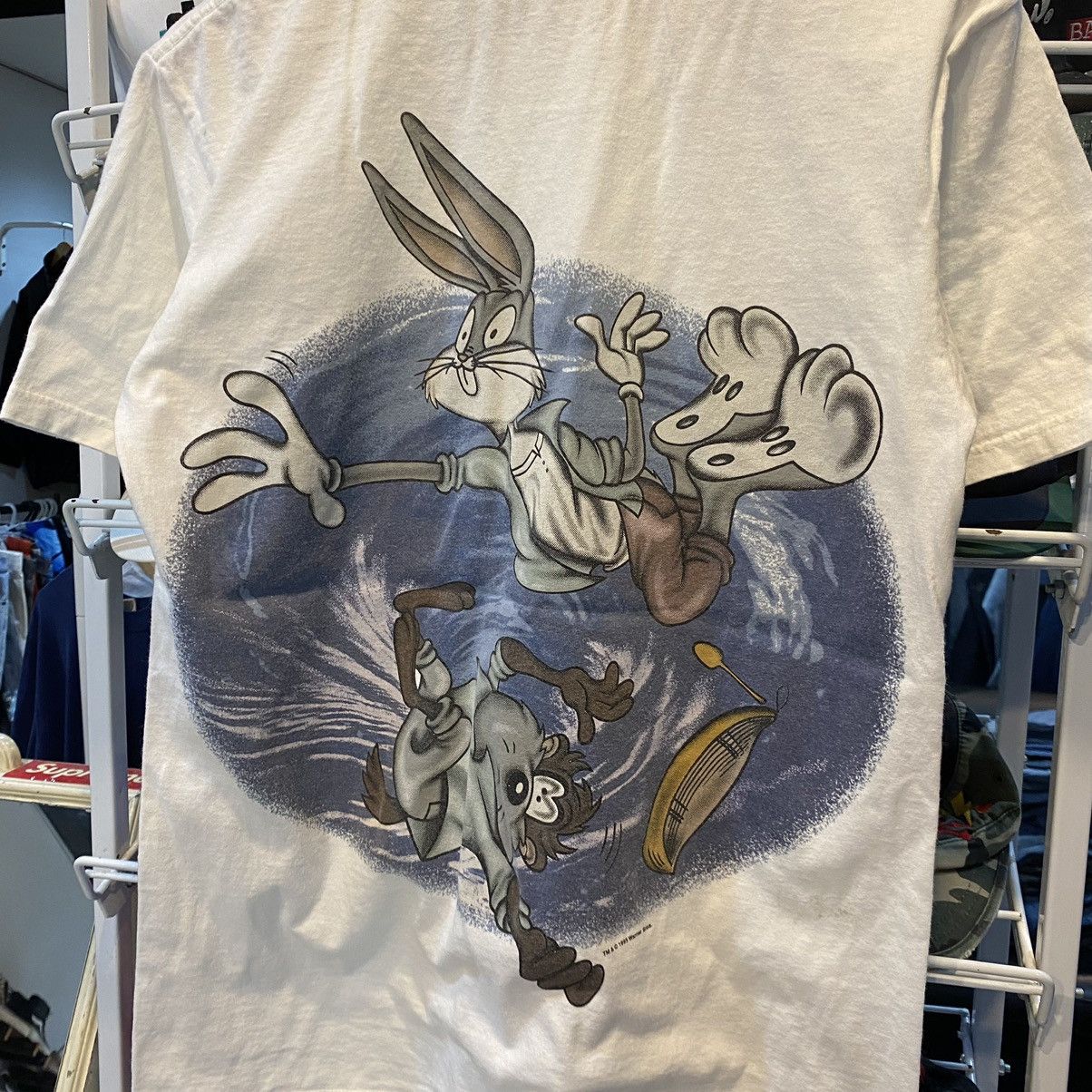 Vintage Vtg 1995 Tazmania Bugs Bunny All Over Print T-Shirt Sz M Size US M / EU 48-50 / 2 - 6 Thumbnail
