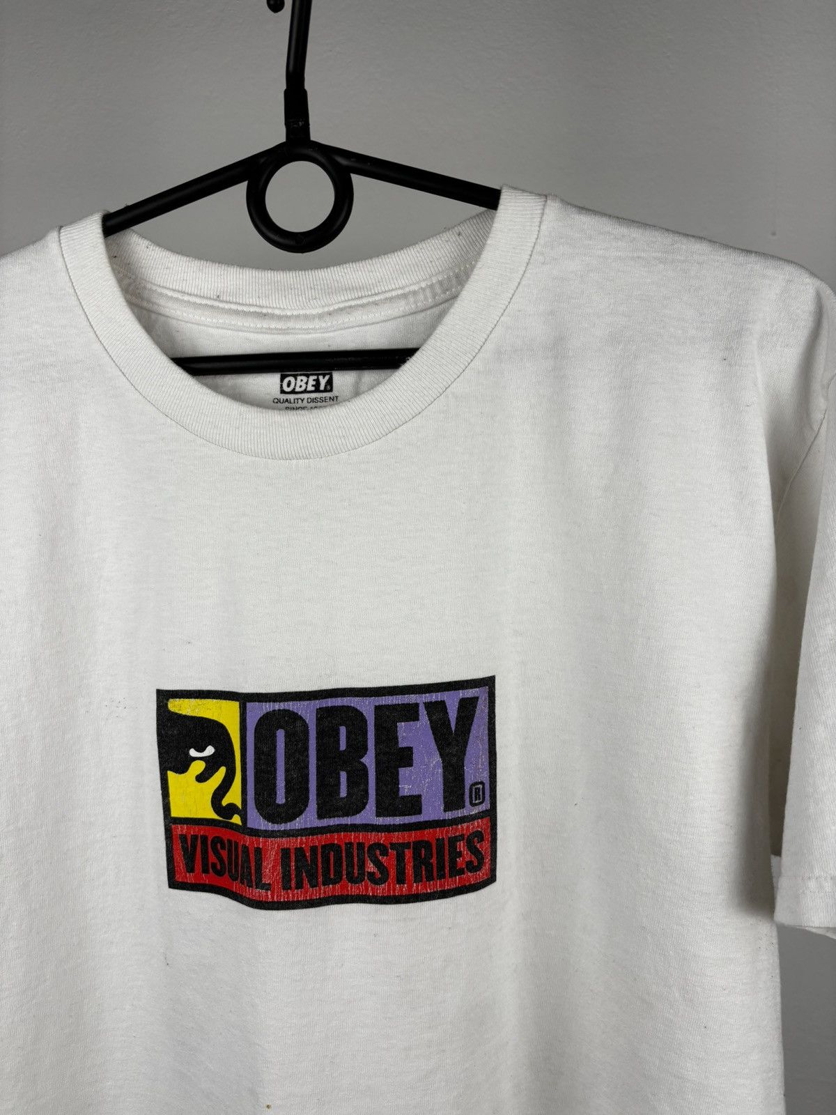 Obey × Vintage Obey vintage big logo t shirt size M Size US M / EU 48-50 / 2 - 2 Thumbnail
