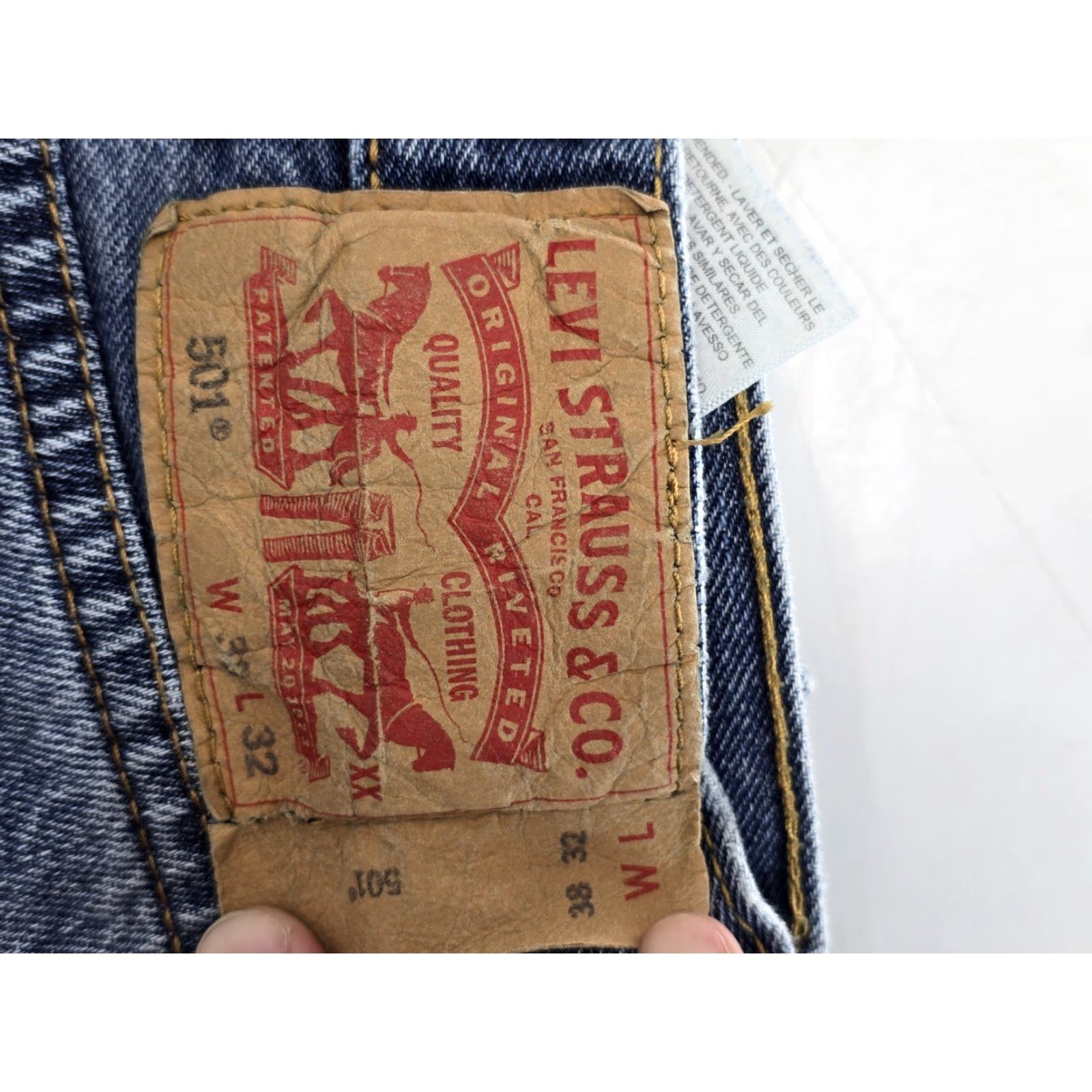 Levi's Levi's 501 Original Fit Straight Leg Jeans - 100% Cotton - Size 38x32 - Blue - Men - Denim - Five Pocket - Regular Fit Size US 38 / EU 54 - 3 Thumbnail