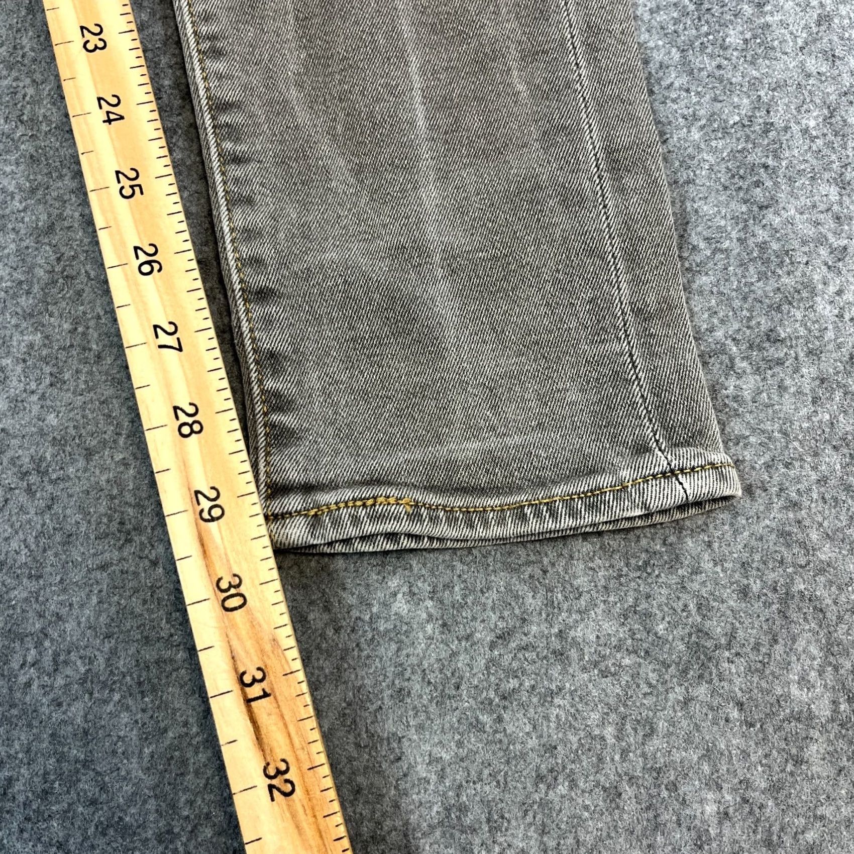 Levi's Levi's 510 Jeans Slim Skinny 31 Regular Denim Grey Medium Wash Zip Fly Mens Slim Fit Size US 31 - 4 Thumbnail