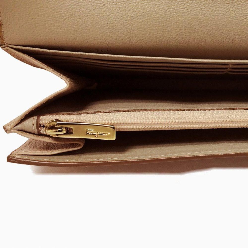 Salvatore Ferragamo Salvatore Ferragamo Gancini Bisque Leather Wallet Size ONE SIZE - 5 Thumbnail