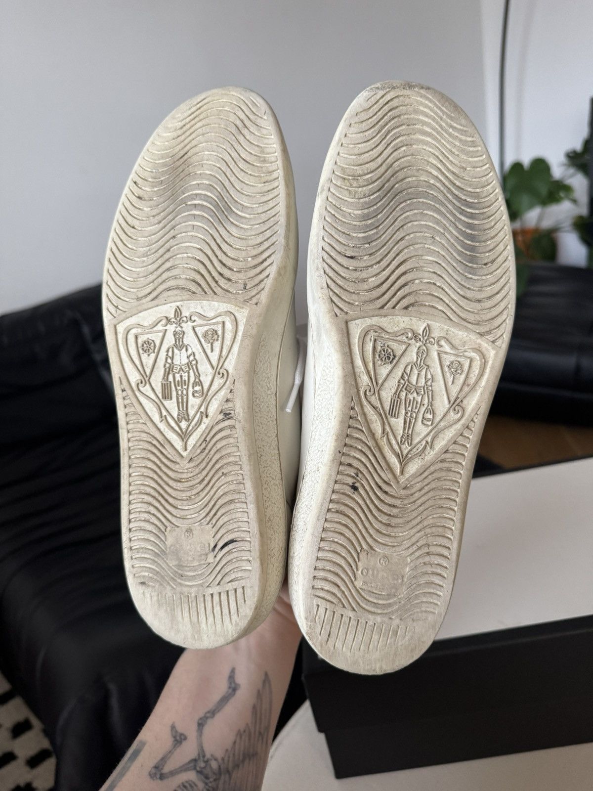 Gucci Gucci Ace Low White Leather Sneakers Designer Luxury Hype Size US 7 / EU 40 - 6 Thumbnail