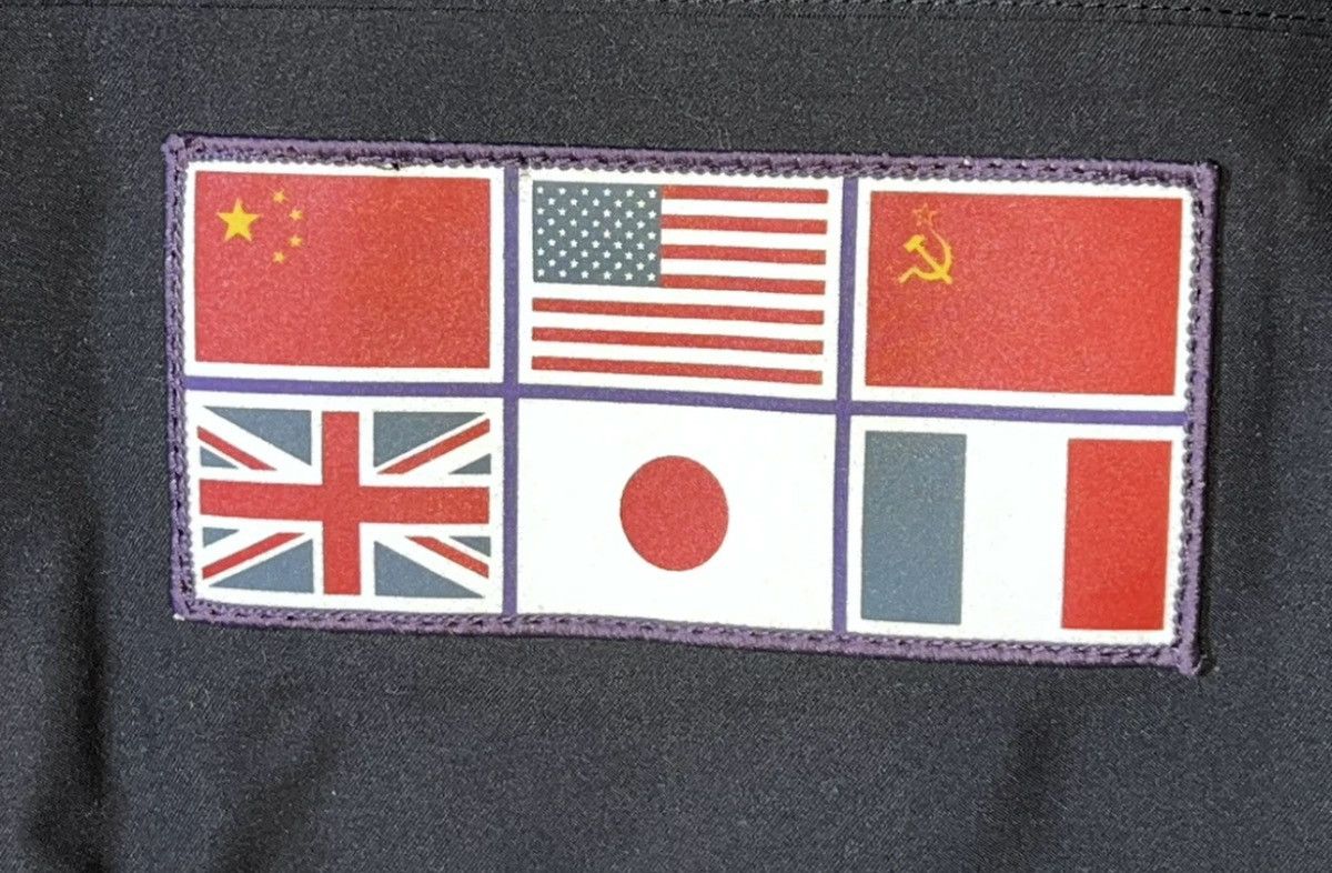 Supreme × The North Face Supreme tnf 14ss north face expedition coach flag jacket Size US M / EU 48-50 / 2 - 3 Thumbnail