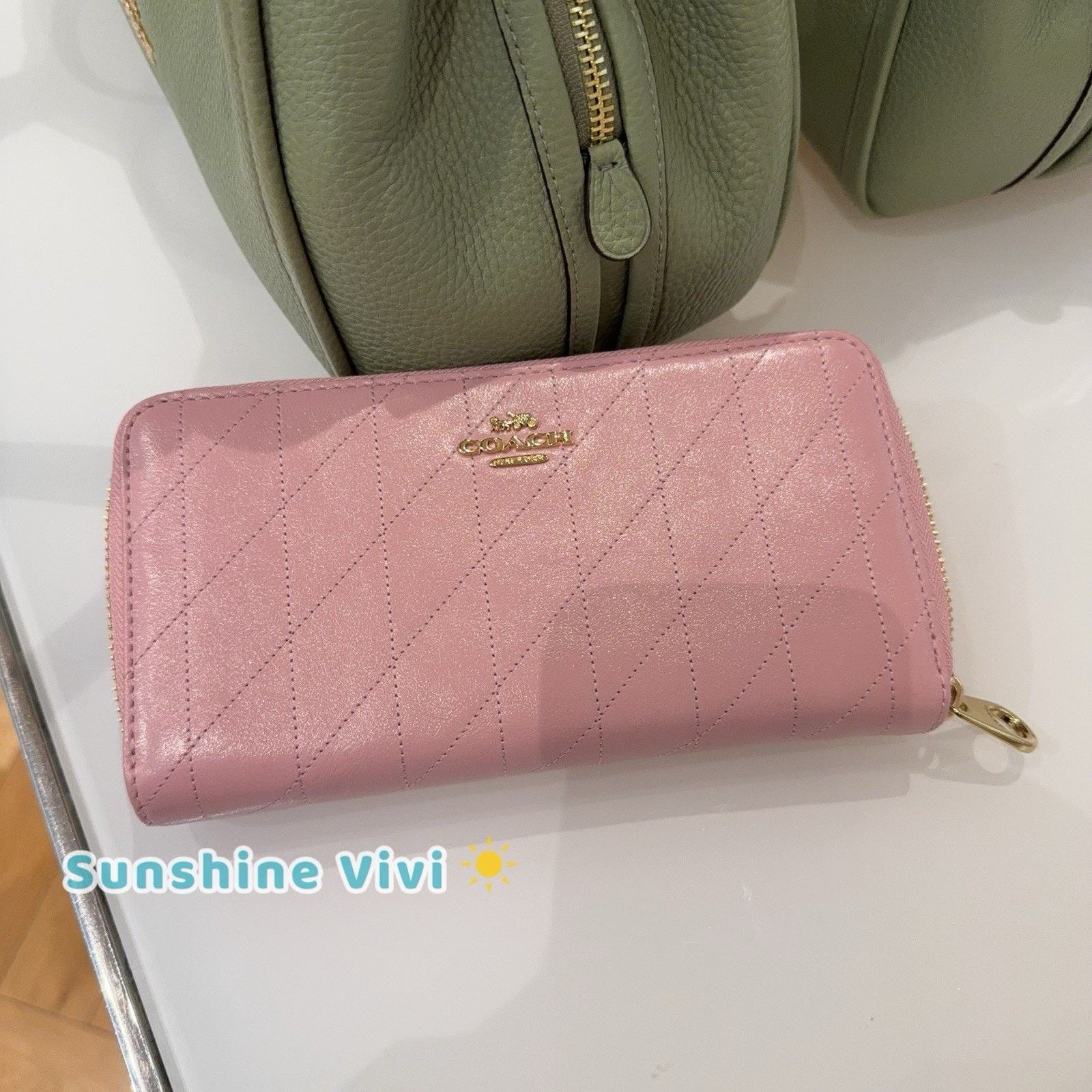 Coach NWT COACH Long Zip Around Wallet Quilting Carnation CEL63 Size ONE SIZE - 5 Thumbnail
