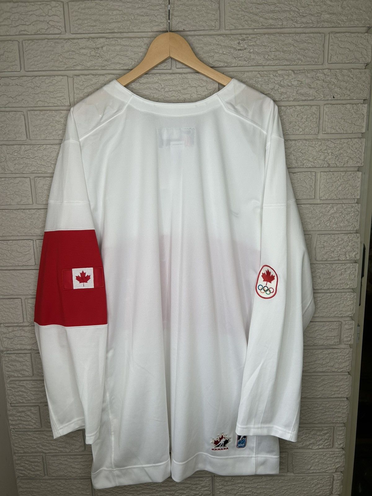 Nike Nike Team Canada 2014 Olympic IIHF Hockey Jersey Size US XXL / EU 58 / 5 - 11 Thumbnail