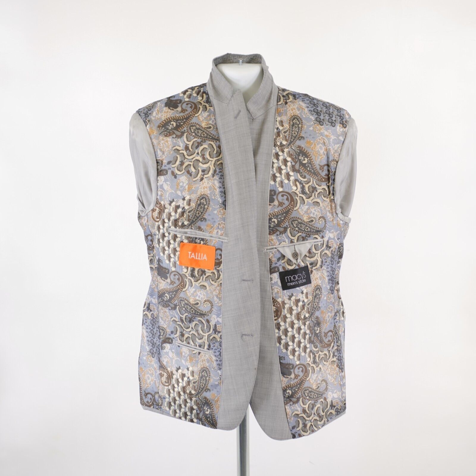 Tallia Tallia Wool Gray Sharkskin Peak Lapel 2 Button Blazer 40R / Size 40R - 11 Thumbnail