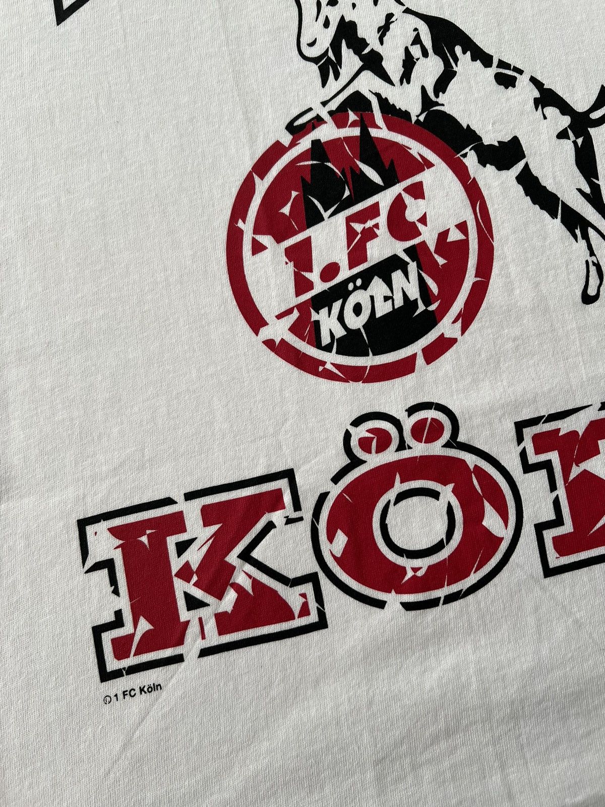 Vintage Vintage 90s FC Koln Soccer Football Nutmeg T-shirt Size US L / EU 52-54 / 3 - 5 Thumbnail