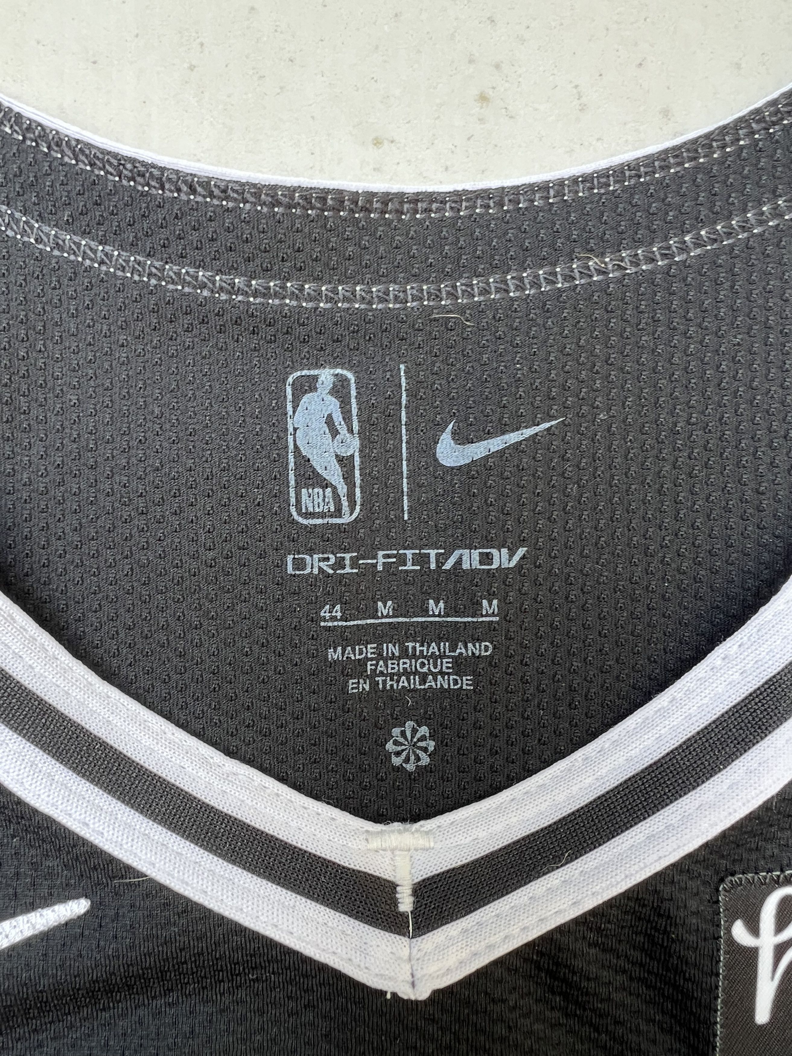 NBA × Nike Kawhi Leonard LA Clippers Nike NBA City Authentic Jersey Size US M / EU 48-50 / 2 - 3 Thumbnail