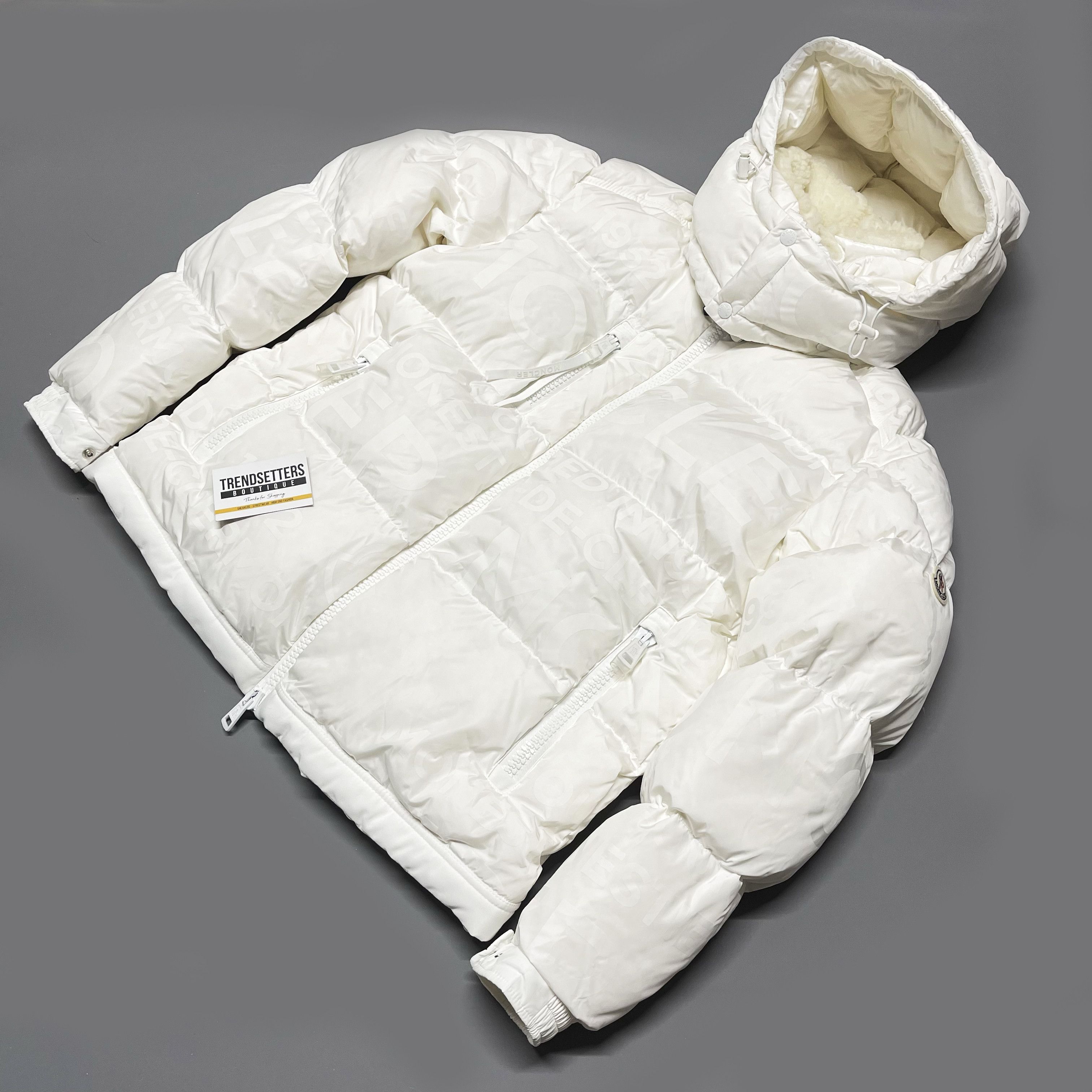 Moncler Moncler mens Tarentaise white down puffer jacket Size 4 XL Size US XL / EU 56 / 4 - 2 Thumbnail