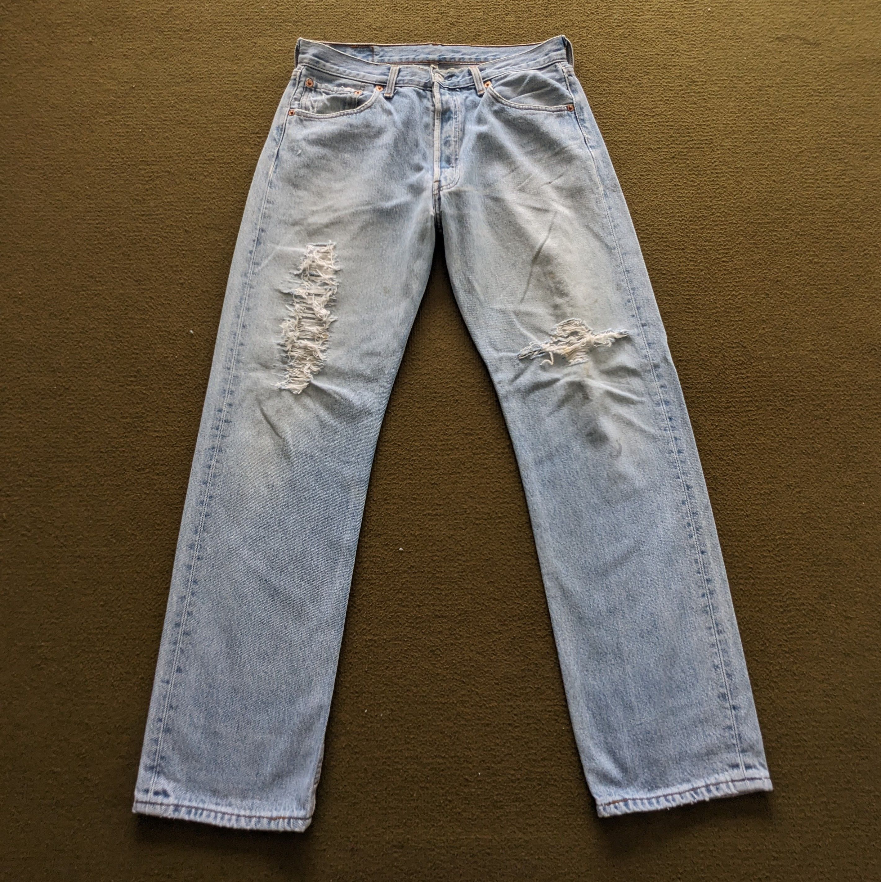 Vintage Vintage Levi's Strauss. Co American Streetwear Brand Jeans Size US 30 / EU 46 - 1 Thumbnail