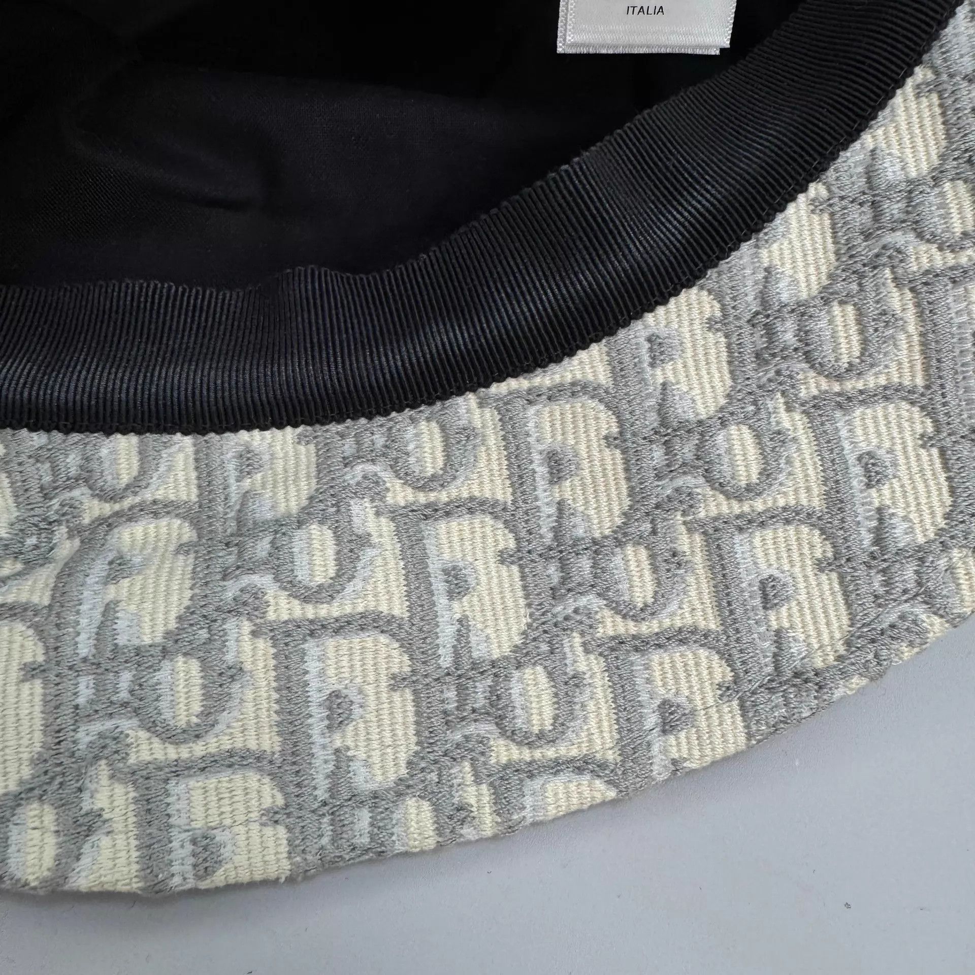 Dior Dior Oblique Embroidered Logo Fisherman Hat 57 98N Size ONE SIZE - 6 Thumbnail