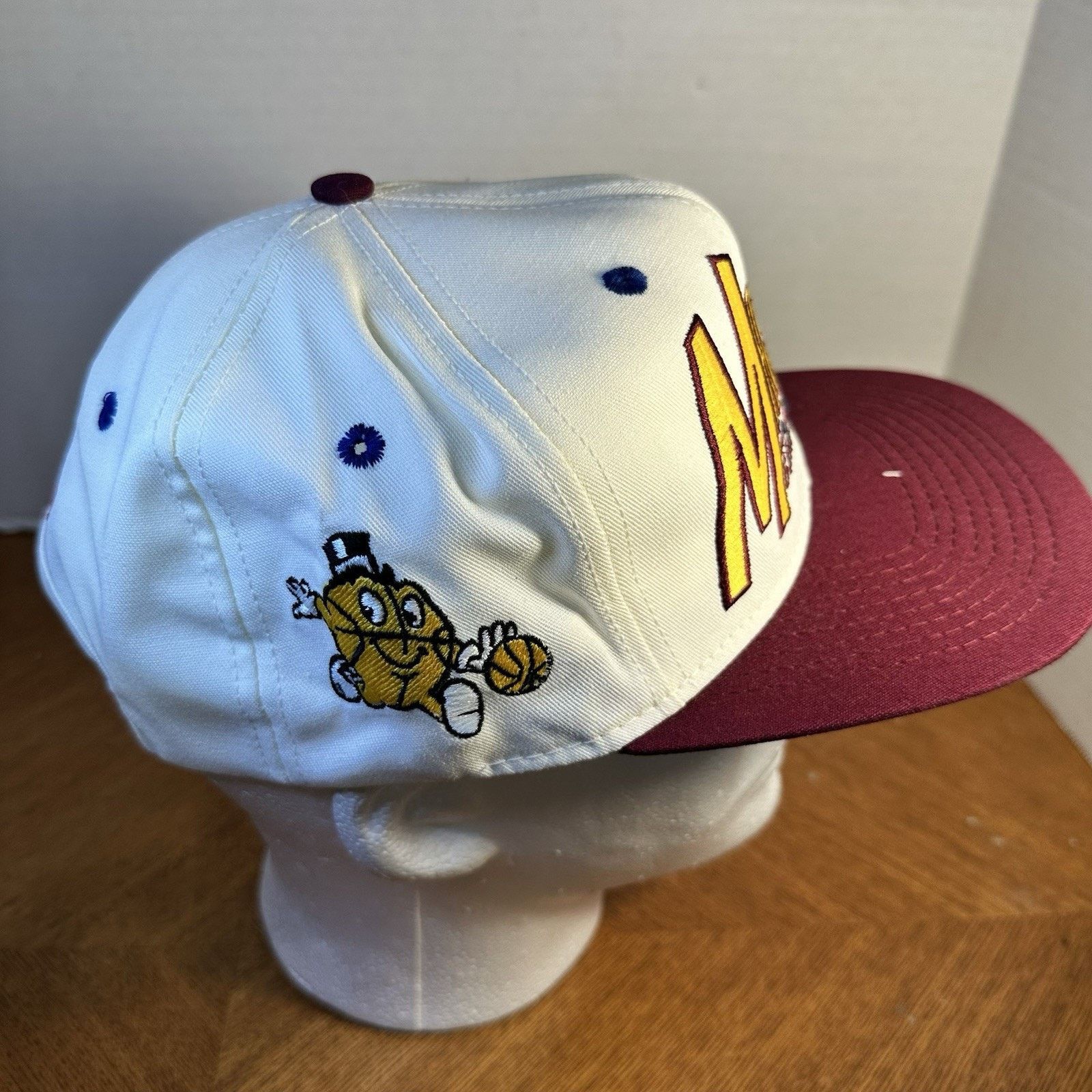 Other VTG 1995 Grand Rapids Mackers Defunct CBA Snapback Hat New Size ONE SIZE - 2 Thumbnail