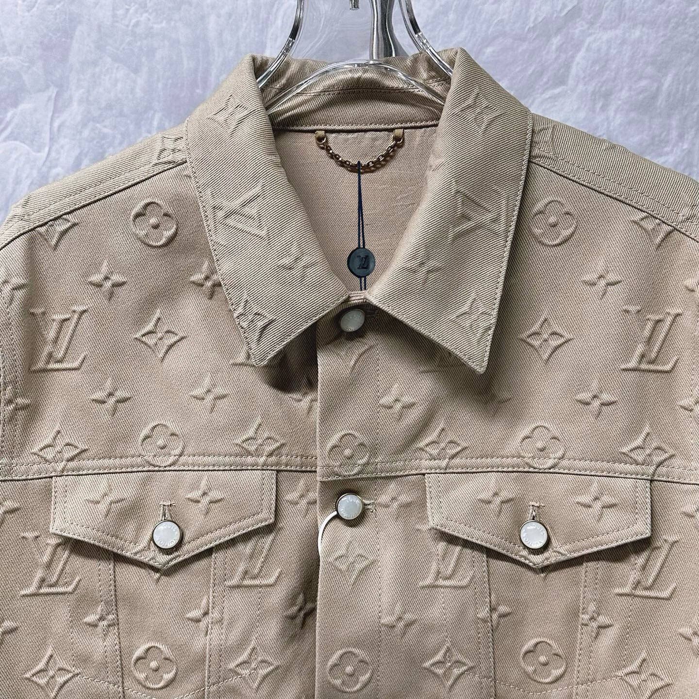 Louis Vuitton Louis Vuitton SS25 Monogram Embossed Denim Jacket Size US M / EU 48-50 / 2 - 2 Thumbnail