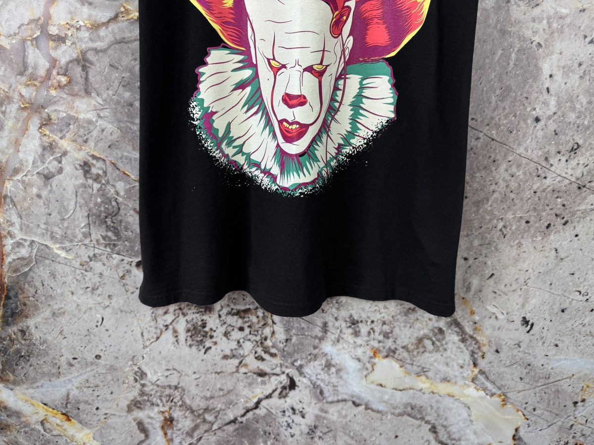 Expert Horror Men’s IT Pennywise Graphic T-Shirt – Horror Movie Fan Tee Size US XXL / EU 58 / 5 - 4 Thumbnail