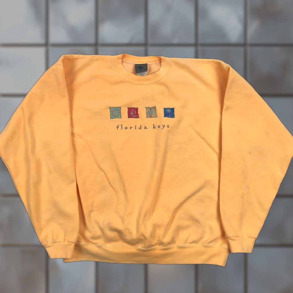 Vintage VINTAGE Florida Keys Sweatshirt Womens XL Crew Neck Peach Orange 90s VSCO Logo Pullover Size XL / US 12-14 / IT 48-50 - 1 Thumbnail