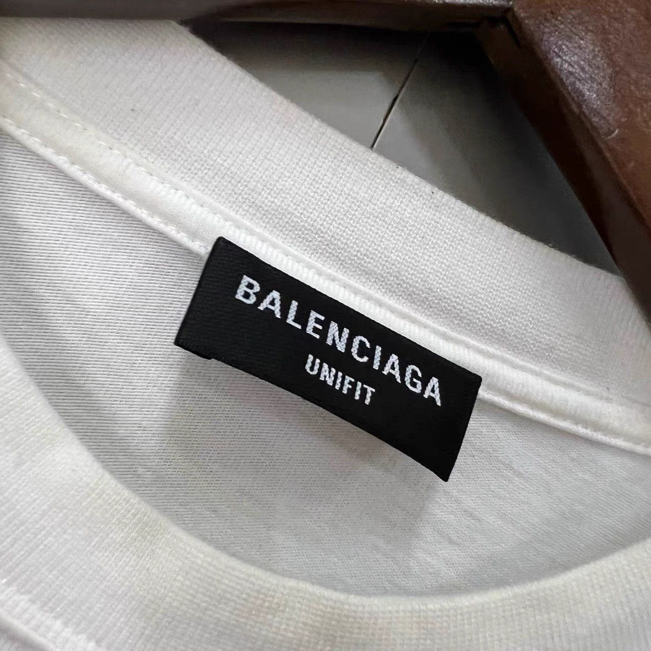 Balenciaga Balenciaga White Letter Logo Print Short Sleeve K28 Size US S / EU 44-46 / 1 - 4 Thumbnail