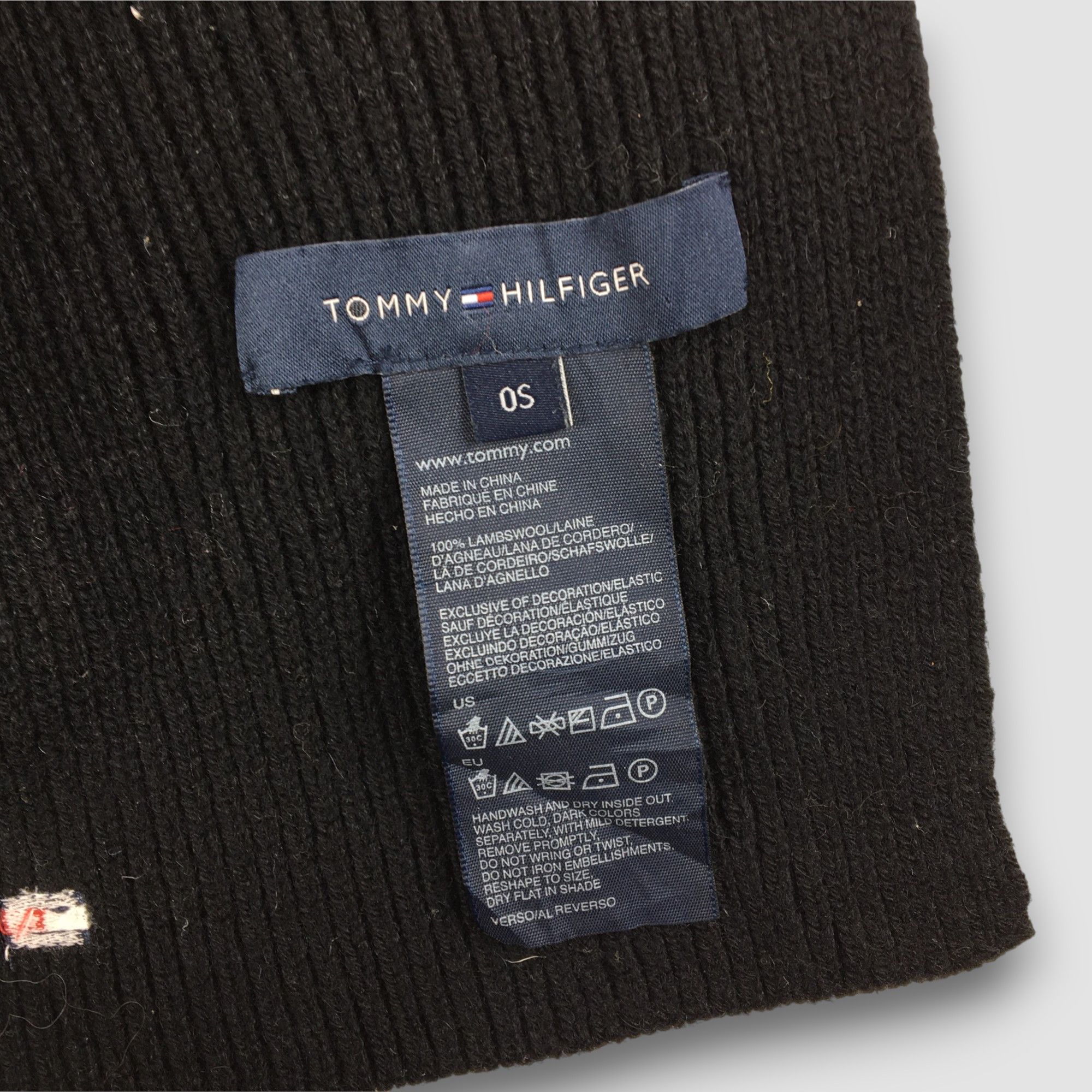 Tommy Hilfiger Vintage Tommy Hilfiger Scarf Muffler Wool Knit Scarves Size ONE SIZE - 3 Thumbnail