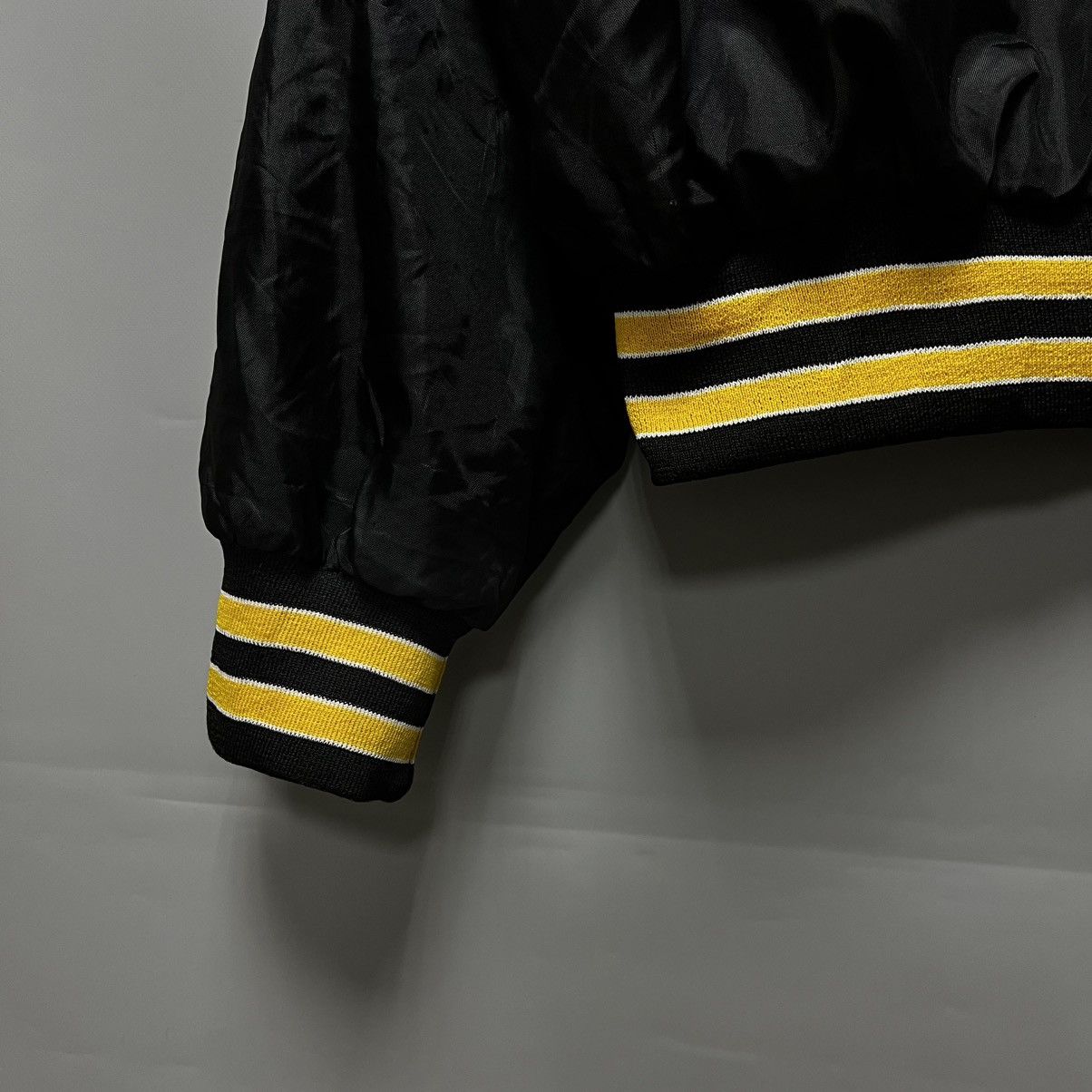 Vintage Holloway Vintage Bomber Jacket Made in USA MONTOUR FOOTBALL Size US XL / EU 56 / 4 - 5 Thumbnail
