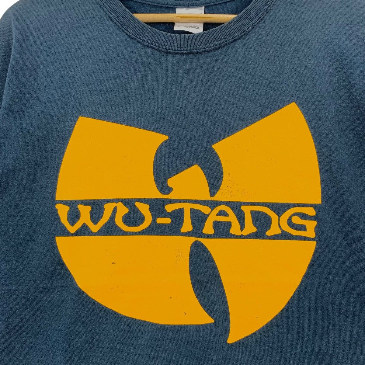 Vintage × Wu-Tang Clan Vintage WU TANG CLAN American Hip Hop Singer Logo T-Shirt Size US L / EU 52-54 / 3 - 3 Thumbnail