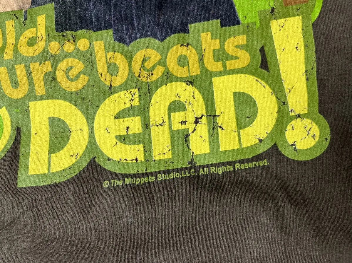 Disney Disney T-shirt anima old it sure beats dead size XLarge Size US XL / EU 56 / 4 - 4 Thumbnail