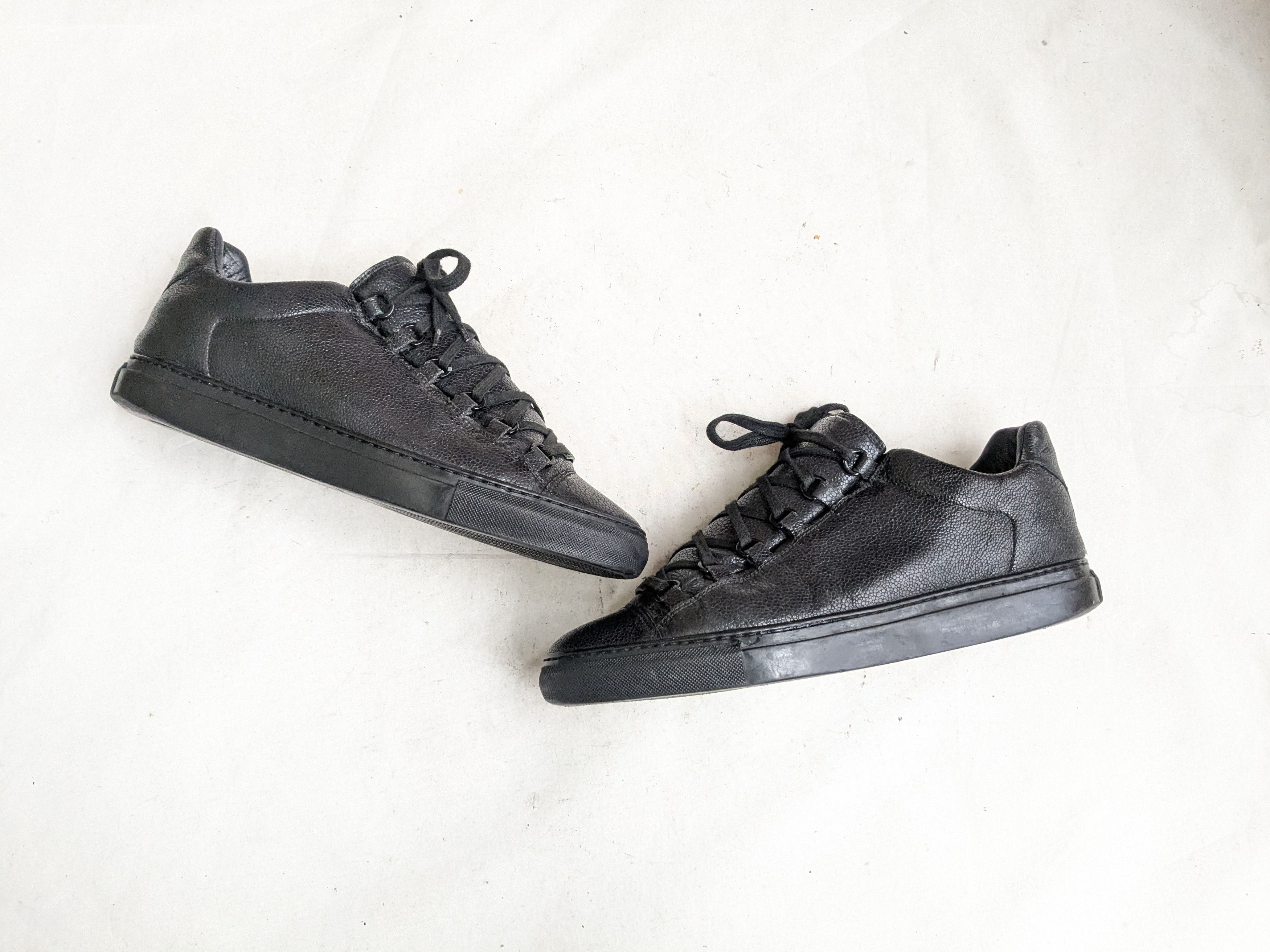 Balenciaga Arena Sneakers Black 10 Low Tops Leather Footwear