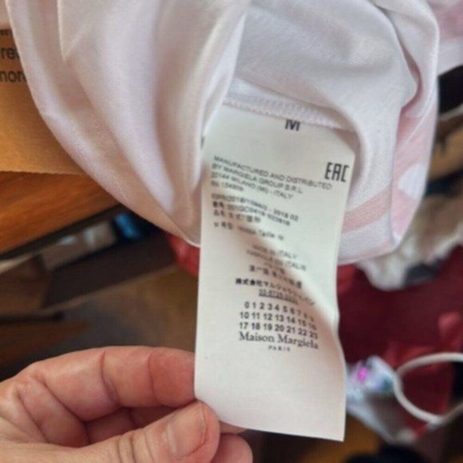 Maison Margiela Maison Margiela Red and white crew neck T shirt M Size M / US 6-8 / IT 42-44 - 5 Thumbnail