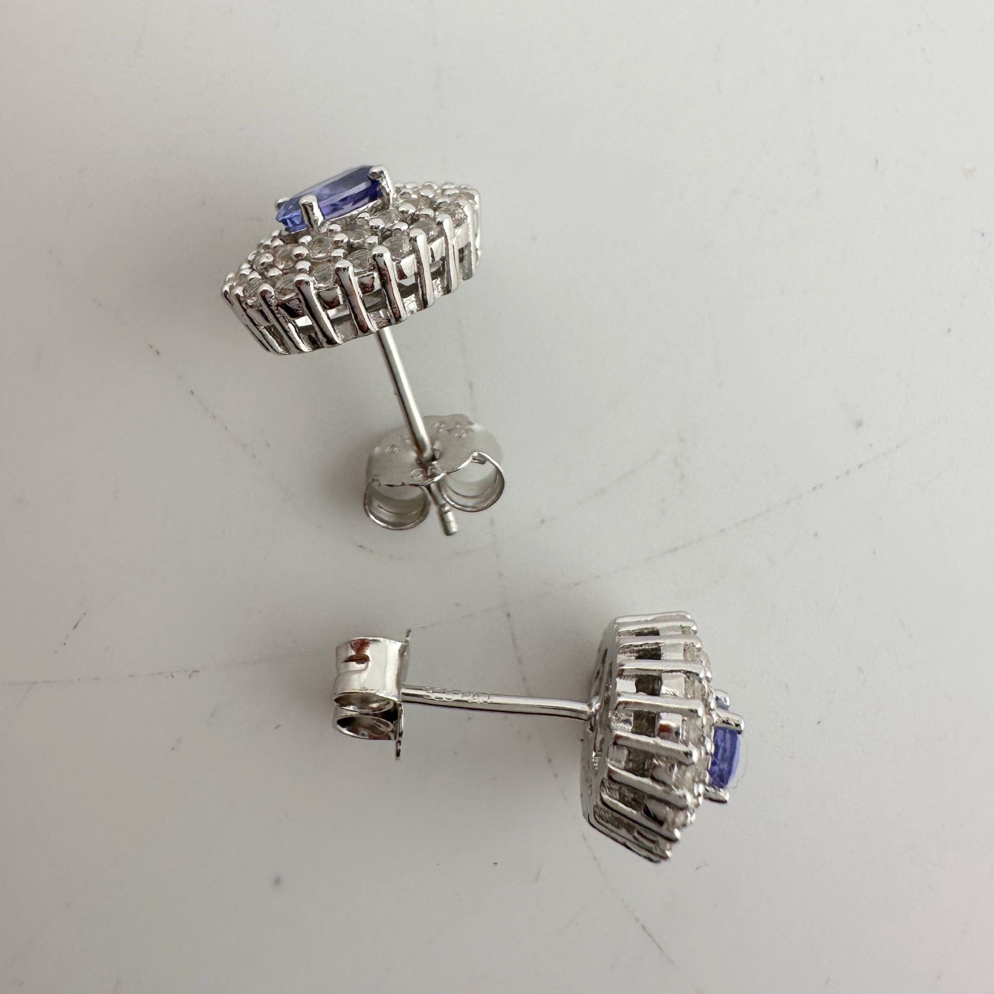Other Beautiful Lab Created Tanzanite Halo Stud Earrings Size ONE SIZE - 7 Thumbnail