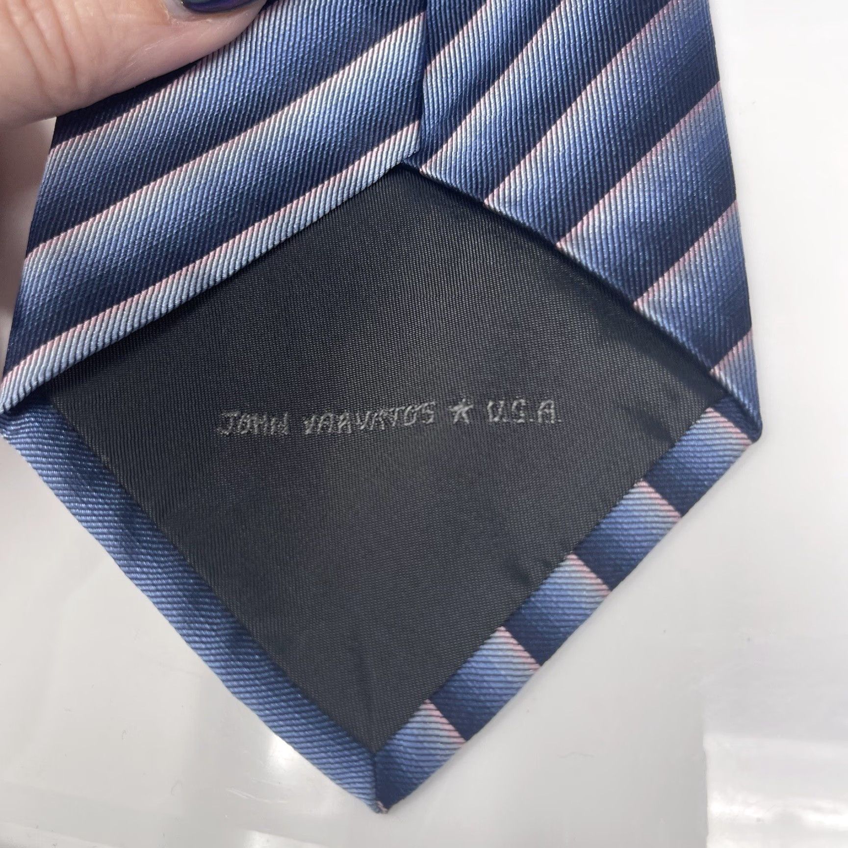 John Varvatos John Varvatos Tie Blue Gray Fade Silk Stripes Business USA Luxury Preppy Design - Designer Men’s Classic Silk Tie Size ONE SIZE - 6 Thumbnail