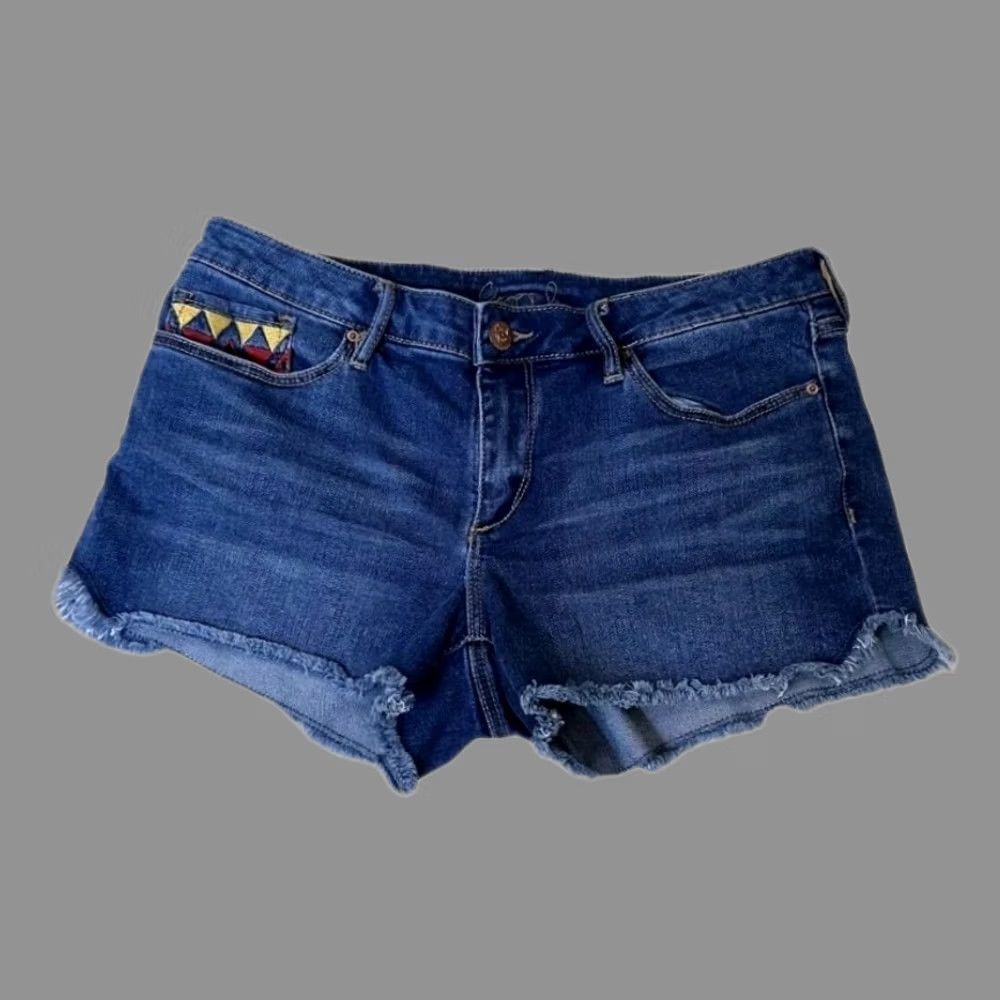 Vintage Chip & Pepper Denim Short Shorts Embroidery Frayed Cuff Sz Medium 29 Women’s Cotton Blend Blue Casual Vintage No Size 29" - 1 Thumbnail