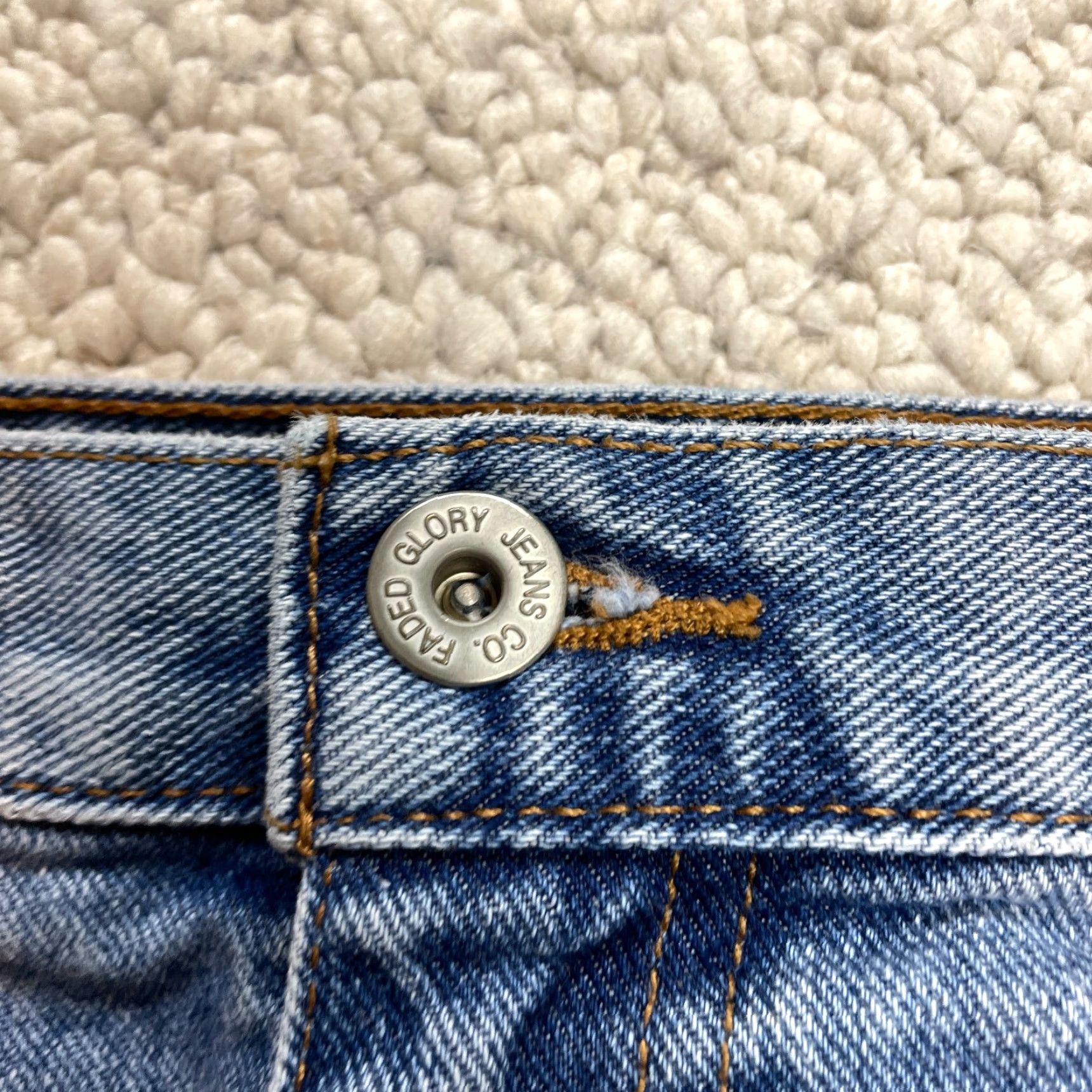 Faded Glory Faded Glory Jeans Womens 16 Blue Denim Medium Wash Straight High Rise Crop 35x22 Jeans Womens Size 16 Blue Denim Crop High Rise Straight 5-Pocket Size 38" / US 16 / IT 52 - 6 Thumbnail