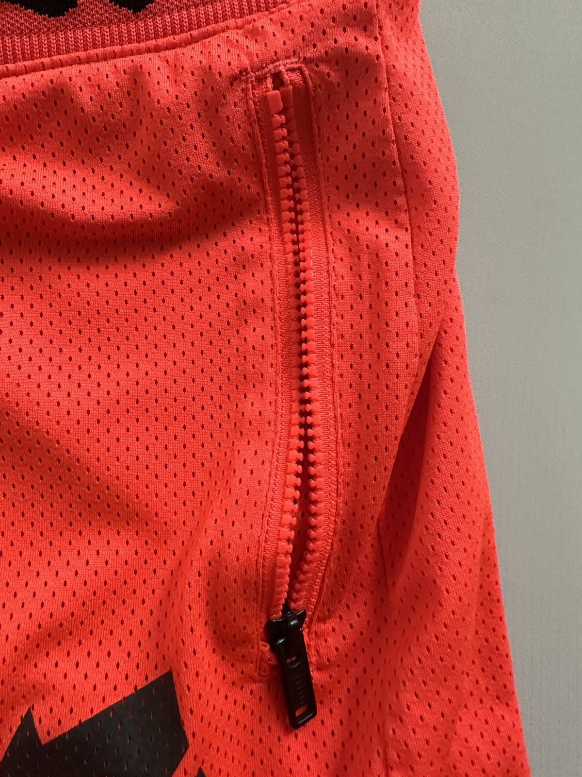 Jordan Brand × Nike Nike/Jordan Shorts Size US 32 / EU 48 - 6 Thumbnail