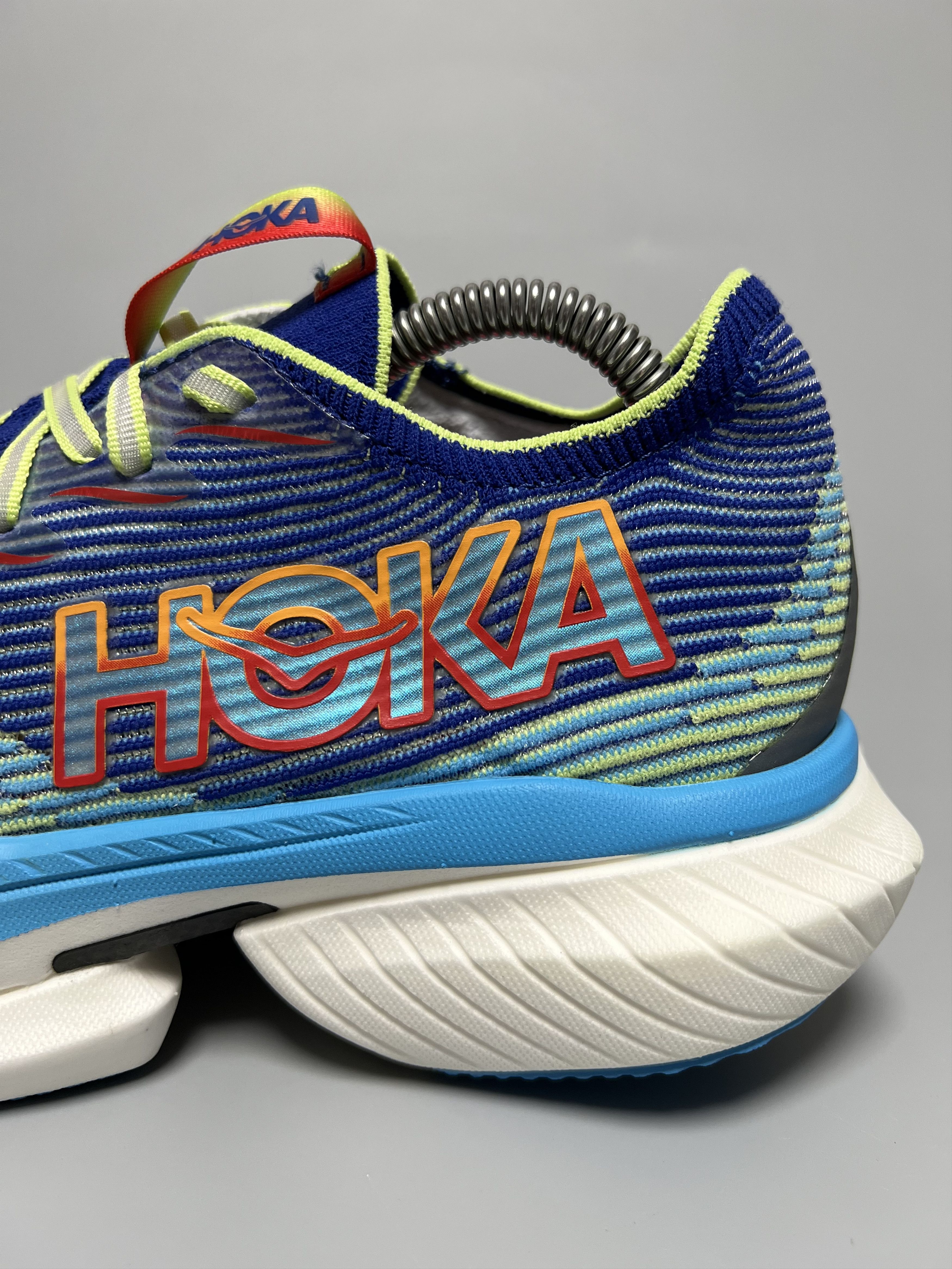 Hoka Hoka One One Cielo X1 Unisex Running Shoes 1147910-ENN Size US 7 / EU 40 - 9 Thumbnail