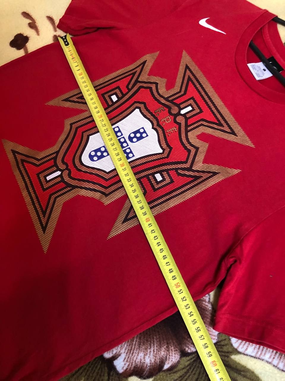 Nike Nike TEE FPF Portugal Crest Football T-Shirt Size US L / EU 52-54 / 3 - 8 Thumbnail