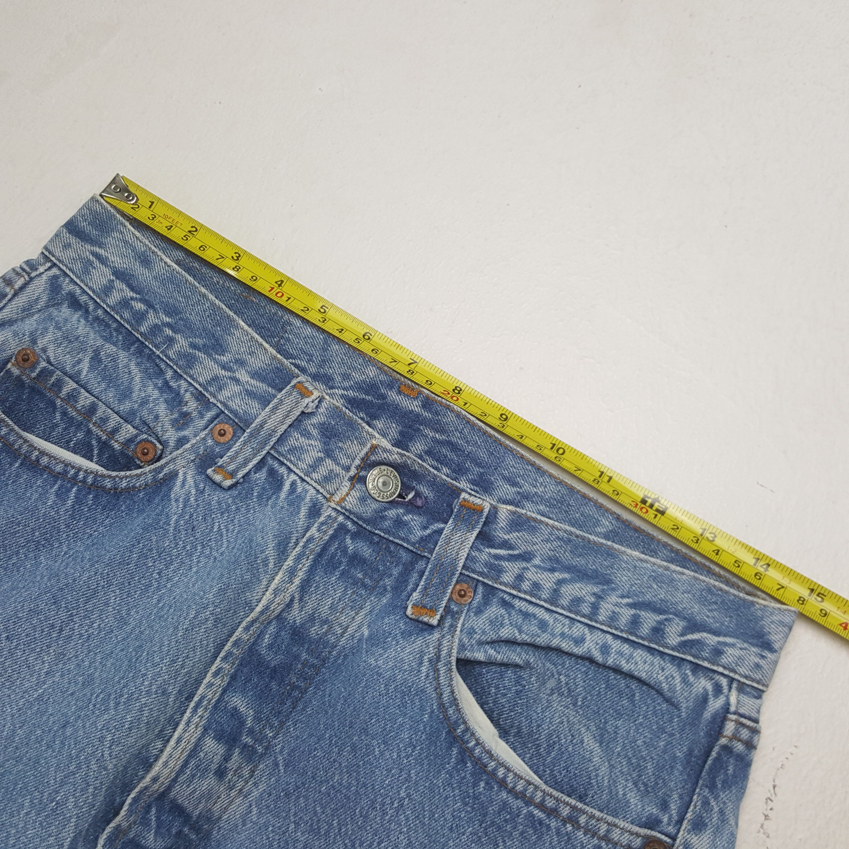 Levi's Vintage Levi Strauss & Co 501 American Denim Jeans RR15 Size US 29 - 9 Thumbnail