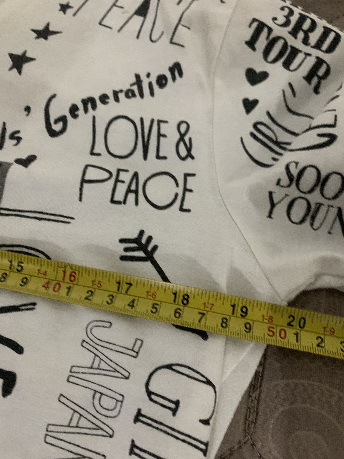 Japanese Brand Rare Girls Generation All Over Print Shirt Size US L / EU 52-54 / 3 - 7 Thumbnail