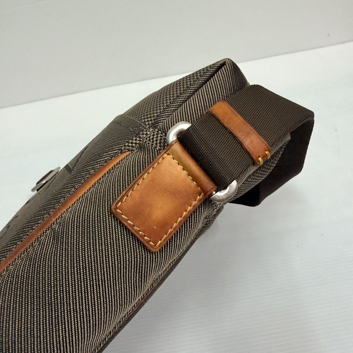 Louis Vuitton Louis Vuitton Canvas Sport Sling Bag Size ONE SIZE - 7 Thumbnail