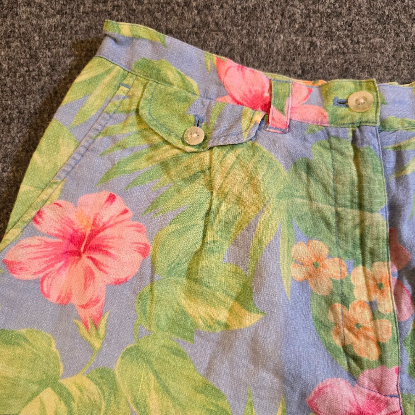 Ralph Lauren Lauren Ralph Lauren Short Womens Size 8 Blue Tropical Floral Linen High Waist Chino Pocketed 6 Inseam Vintage Mens/ Womens Size 30" / US 8 / IT 44 - 2 Thumbnail