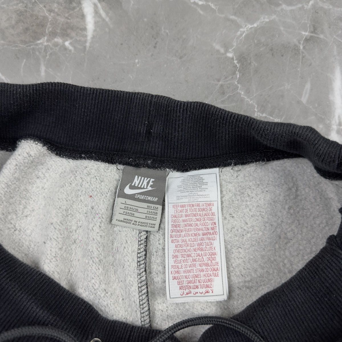 Nike Vintage Nike Oversize Baggy Gray Sweatpants Size L Size US 34 / EU 50 - 10 Thumbnail