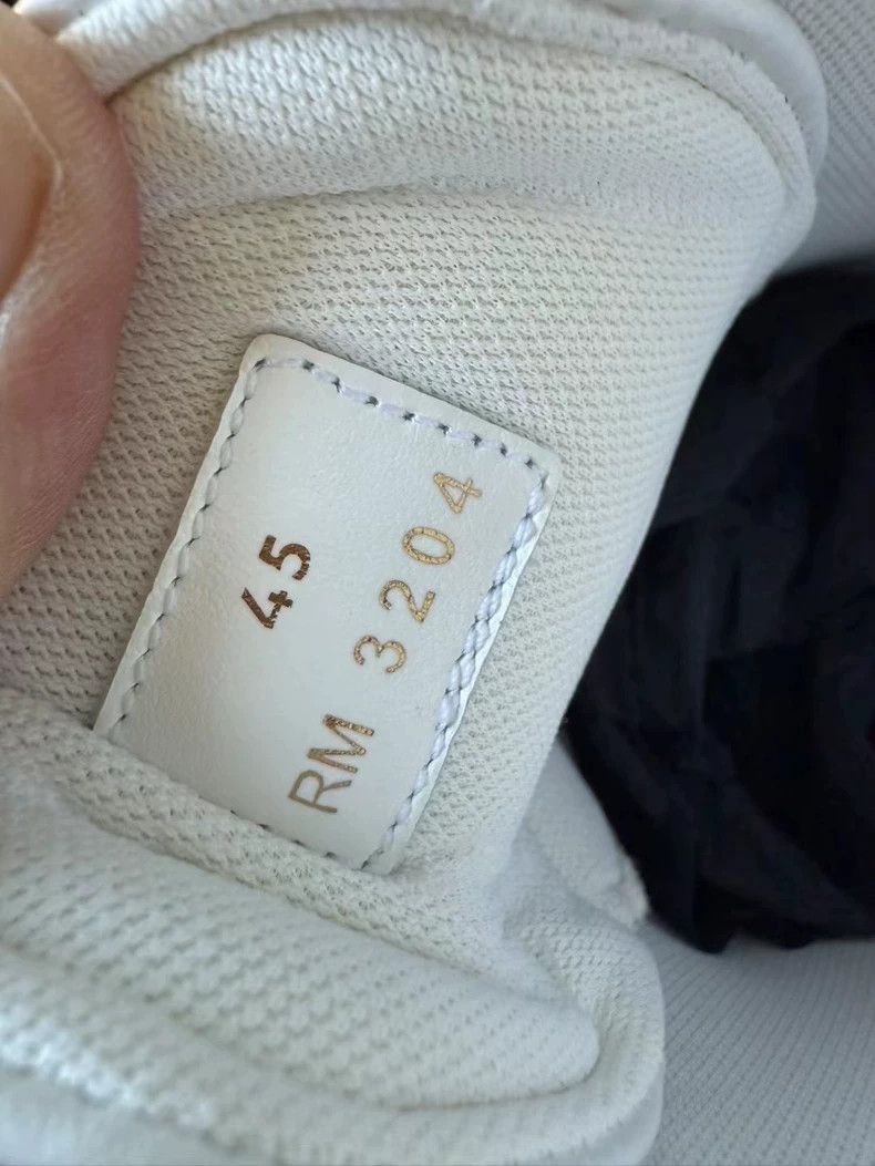 Celine CELINE Letter LOGO small white shoes Size US 12 / EU 45 - 9 Thumbnail