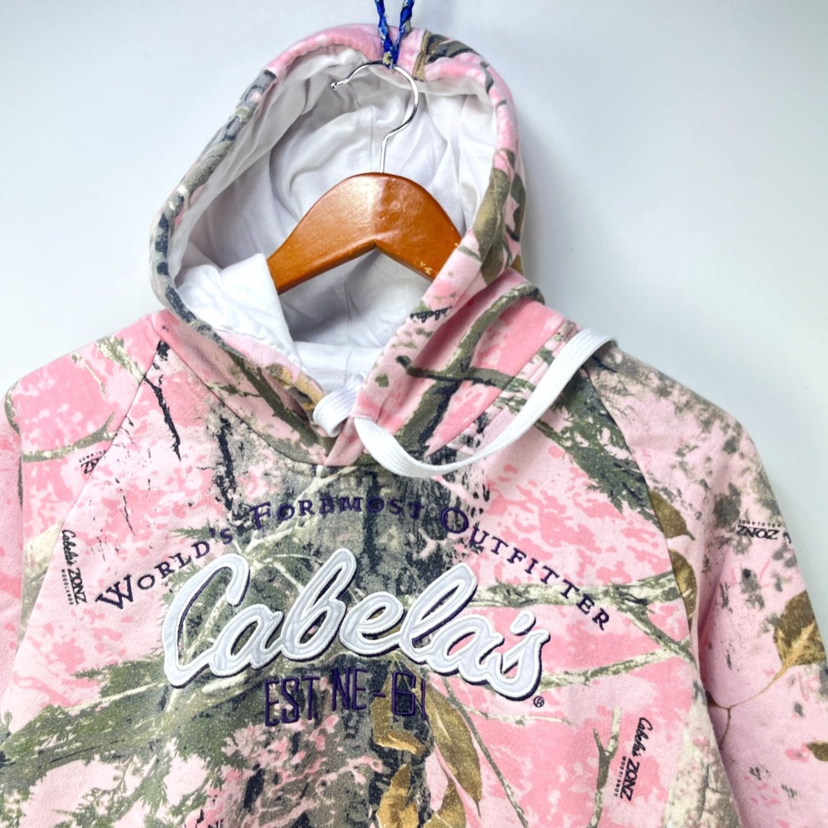 Vintage VINTAGE Cabela'S Hoodie Womens M Pink Tree Camo Size M / US 6-8 / IT 42-44 - 2 Thumbnail