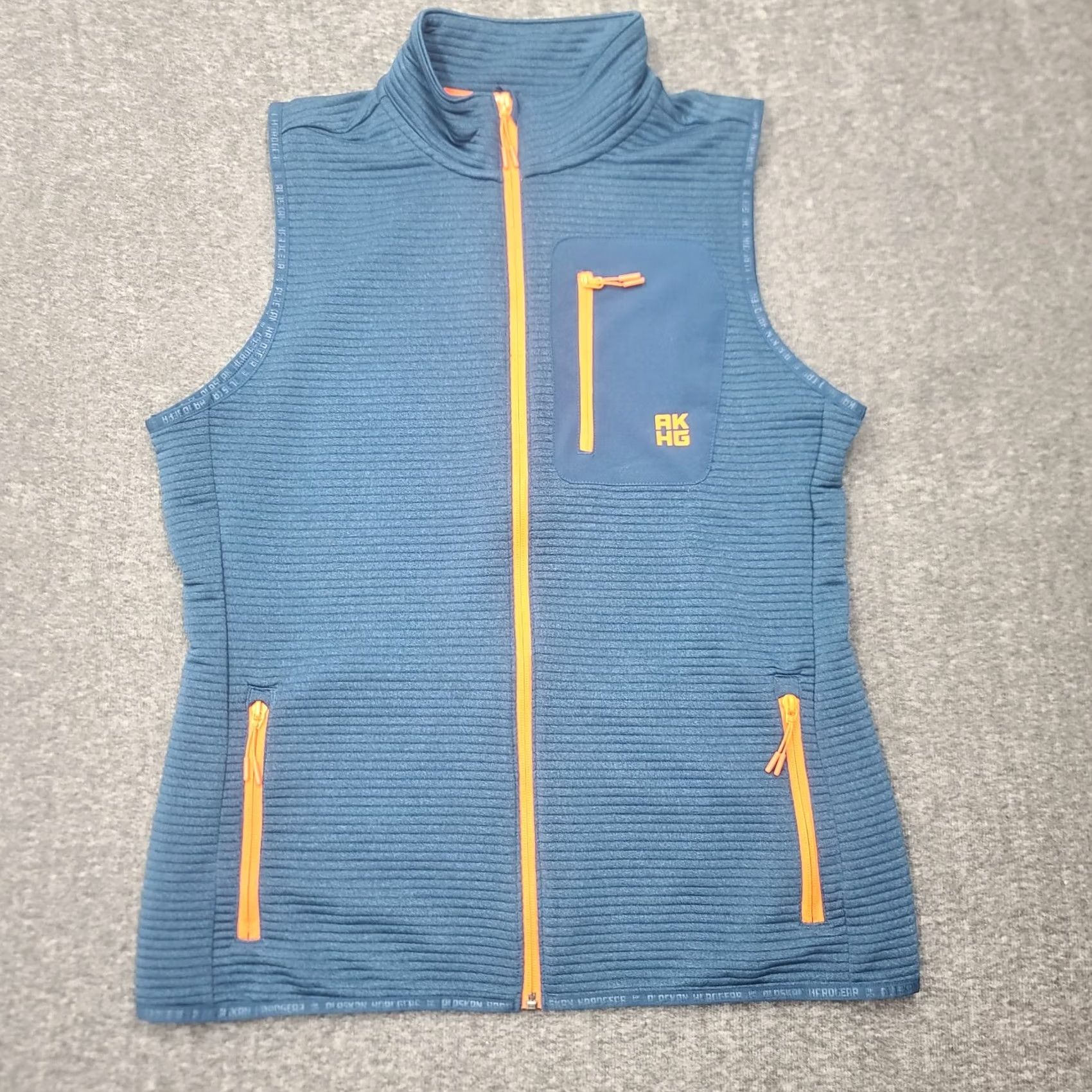 Vintage Duluth Alaskan Hardgear Gauntlet Grid Fleece Vest Mens M Blue Outdoor Fishing Hiking Breathable Full Zip Pockets Midweight Lightweight Size US M / EU 48-50 / 2 - 2 Thumbnail