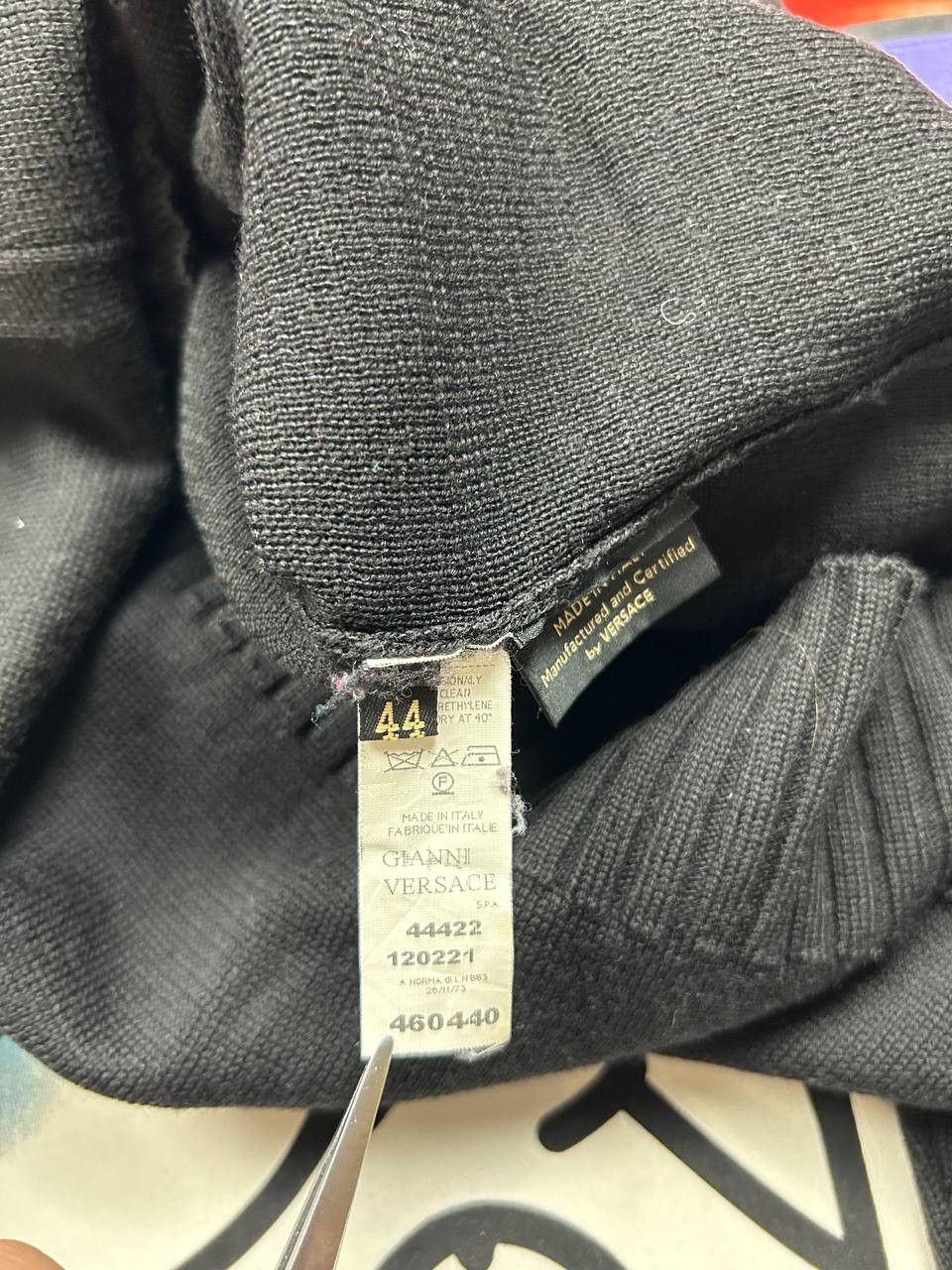 Versace Vintage Gianni Versace blend wool/silk sweater Size 44 Size M / US 6-8 / IT 42-44 - 4 Thumbnail