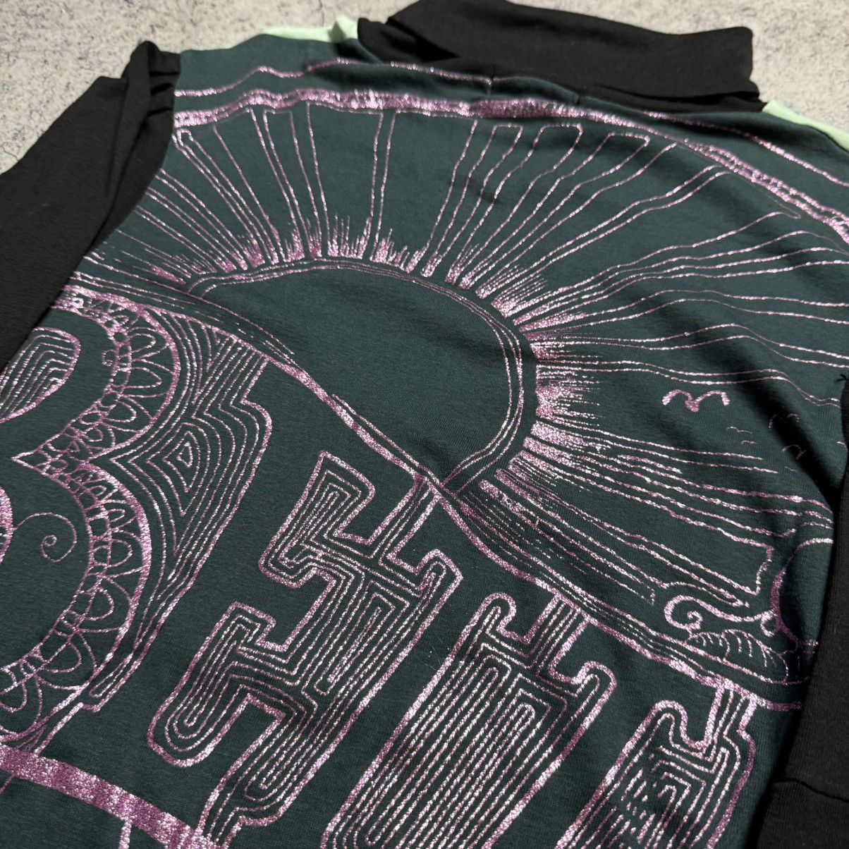 Custo Barcelona NEW Custo Barcelona RARE Long sleeve T Shirt Size M / US 6-8 / IT 42-44 - 7 Thumbnail