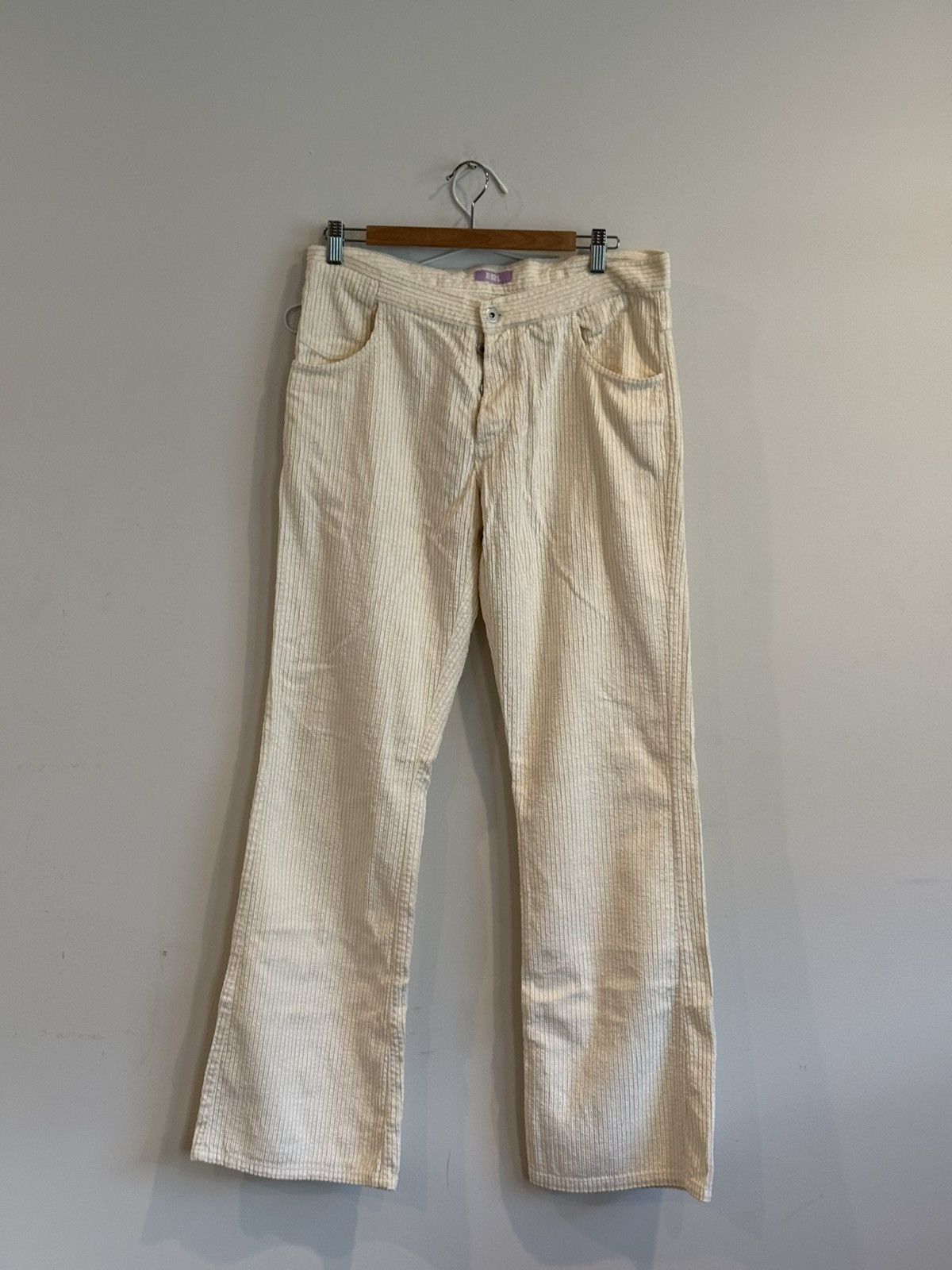 ERL ERL White corduroy Pants Size US 33 - 1 Thumbnail