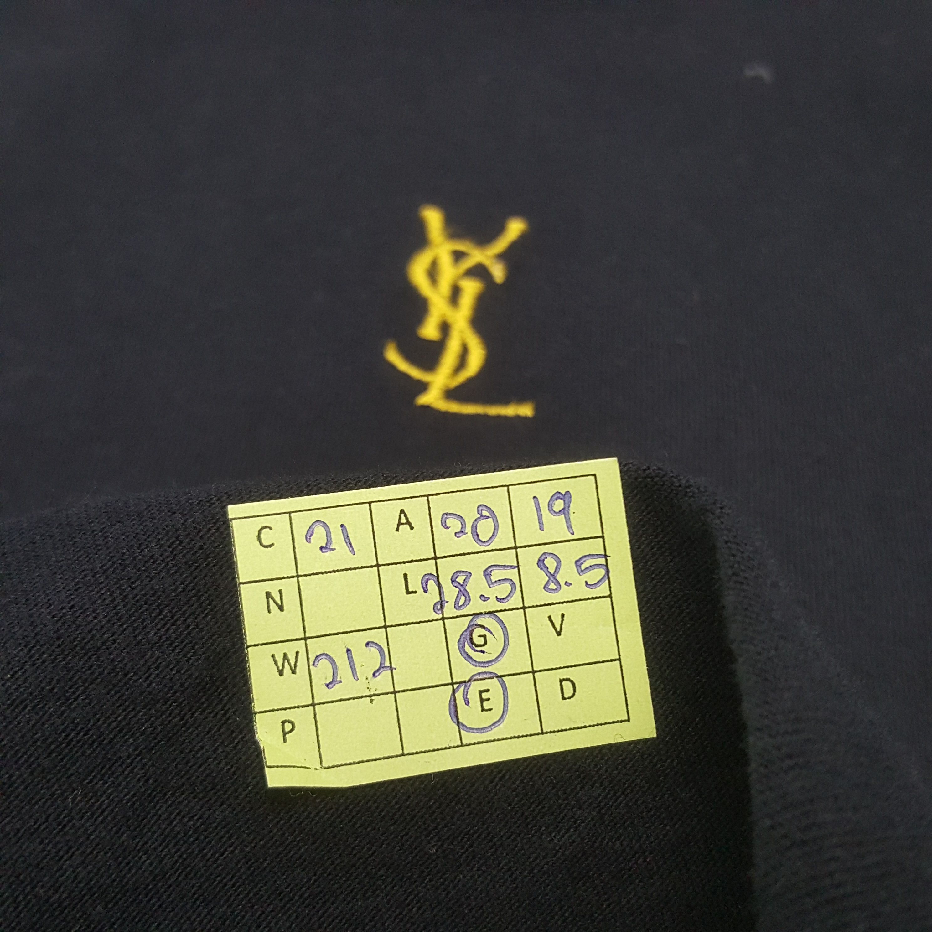 Yves Saint Laurent Vintage Yves Saint Laurent Designer Brand Tshirt RR21 Size US M / EU 48-50 / 2 - 6 Thumbnail