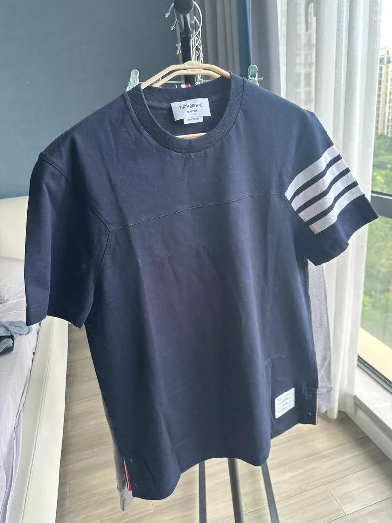 Thom Browne Thom Browne Cotton round neck short sleeves Size US M / EU 48-50 / 2 - 1 Thumbnail