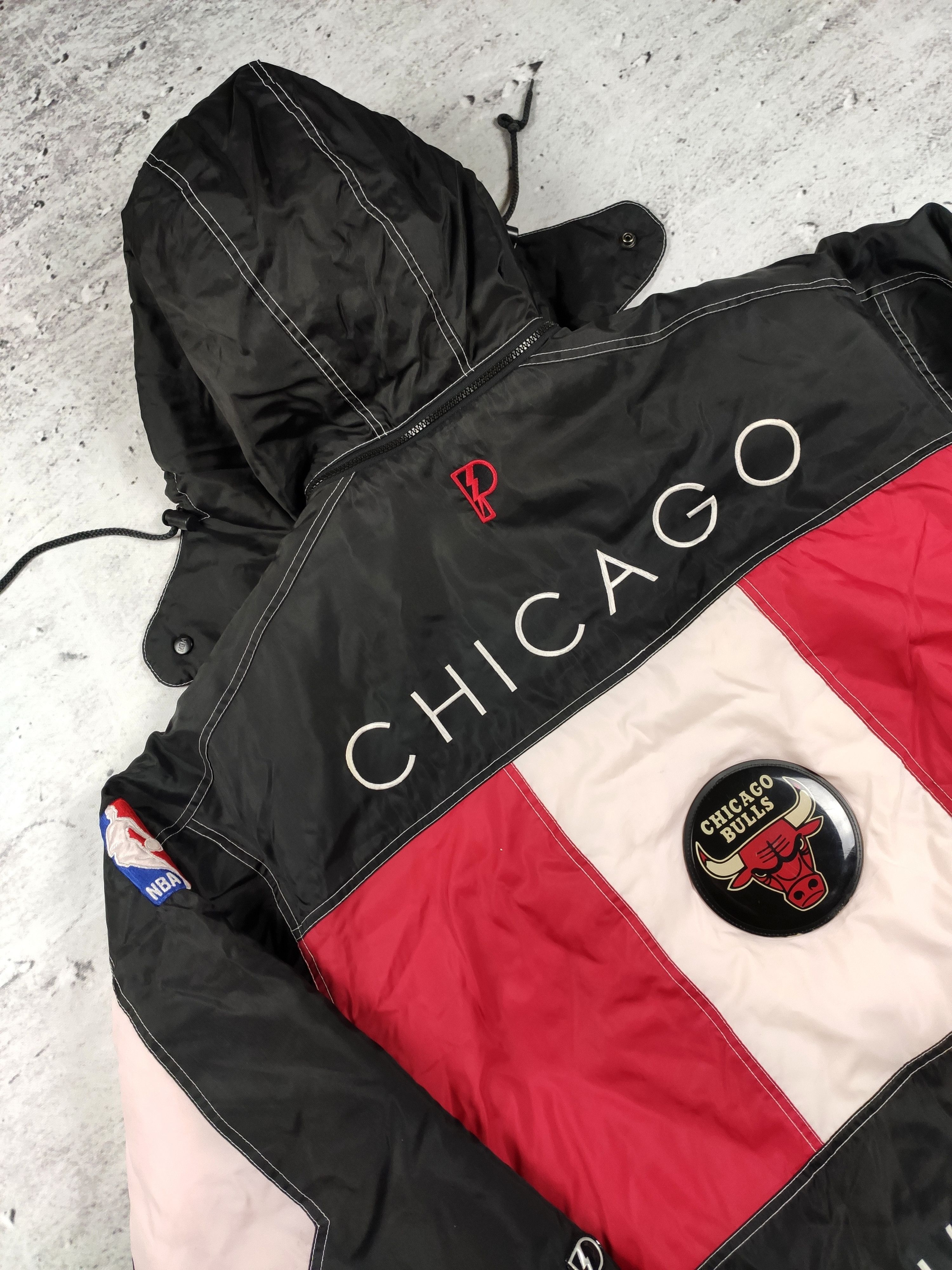 NBA Rare Vintage Chicago Bulls NBA Jacket 90s 80s Size US XL / EU 56 / 4 - 11 Thumbnail